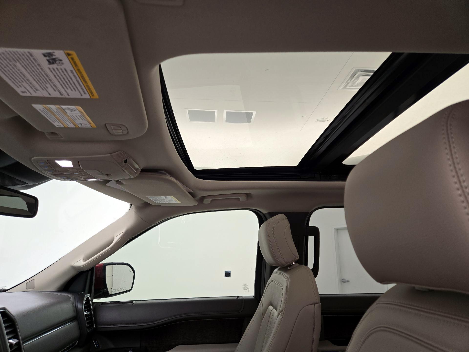 Thumbnail: 2020 Ford Expedition - 20