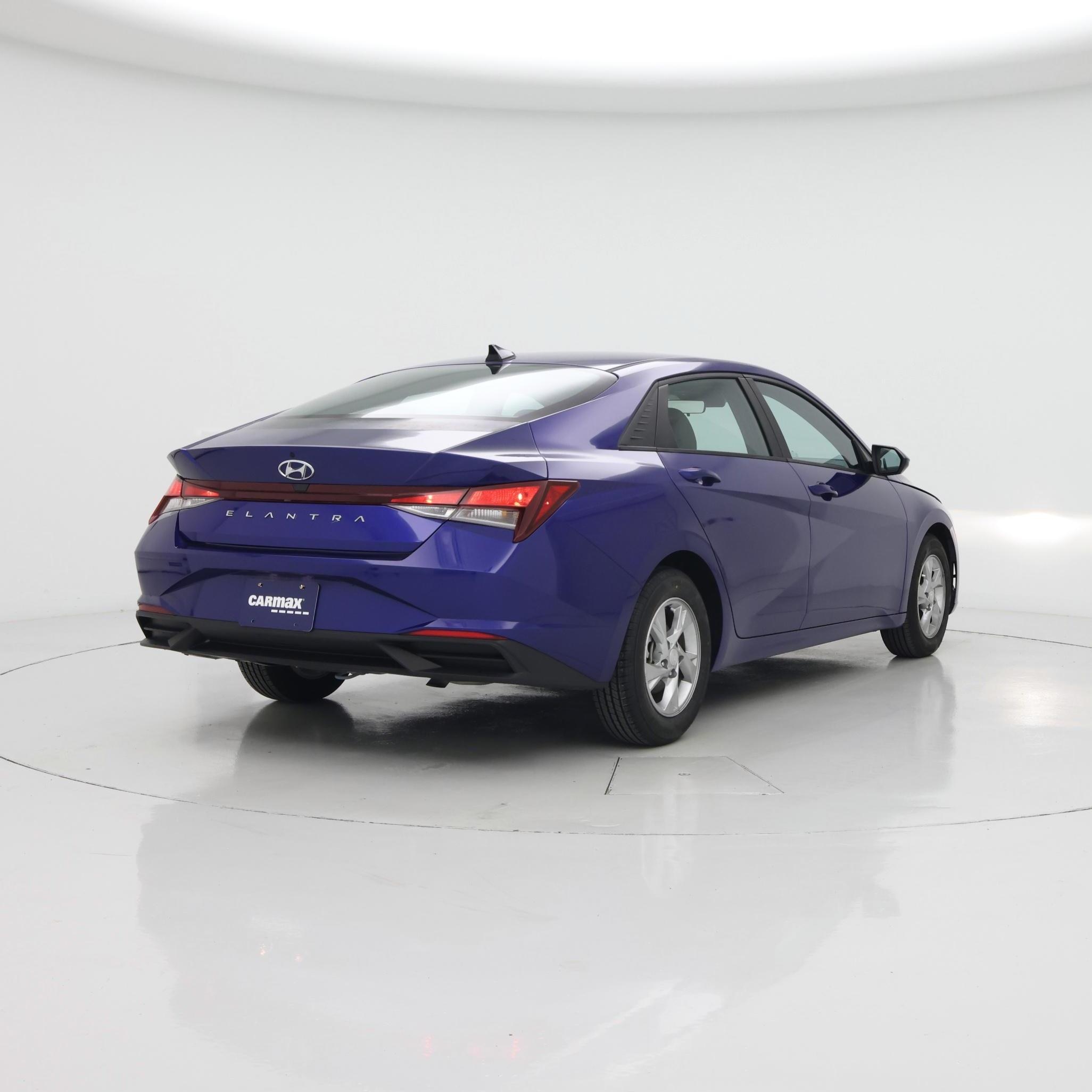 Thumbnail: 2023 Hyundai Elantra - 8