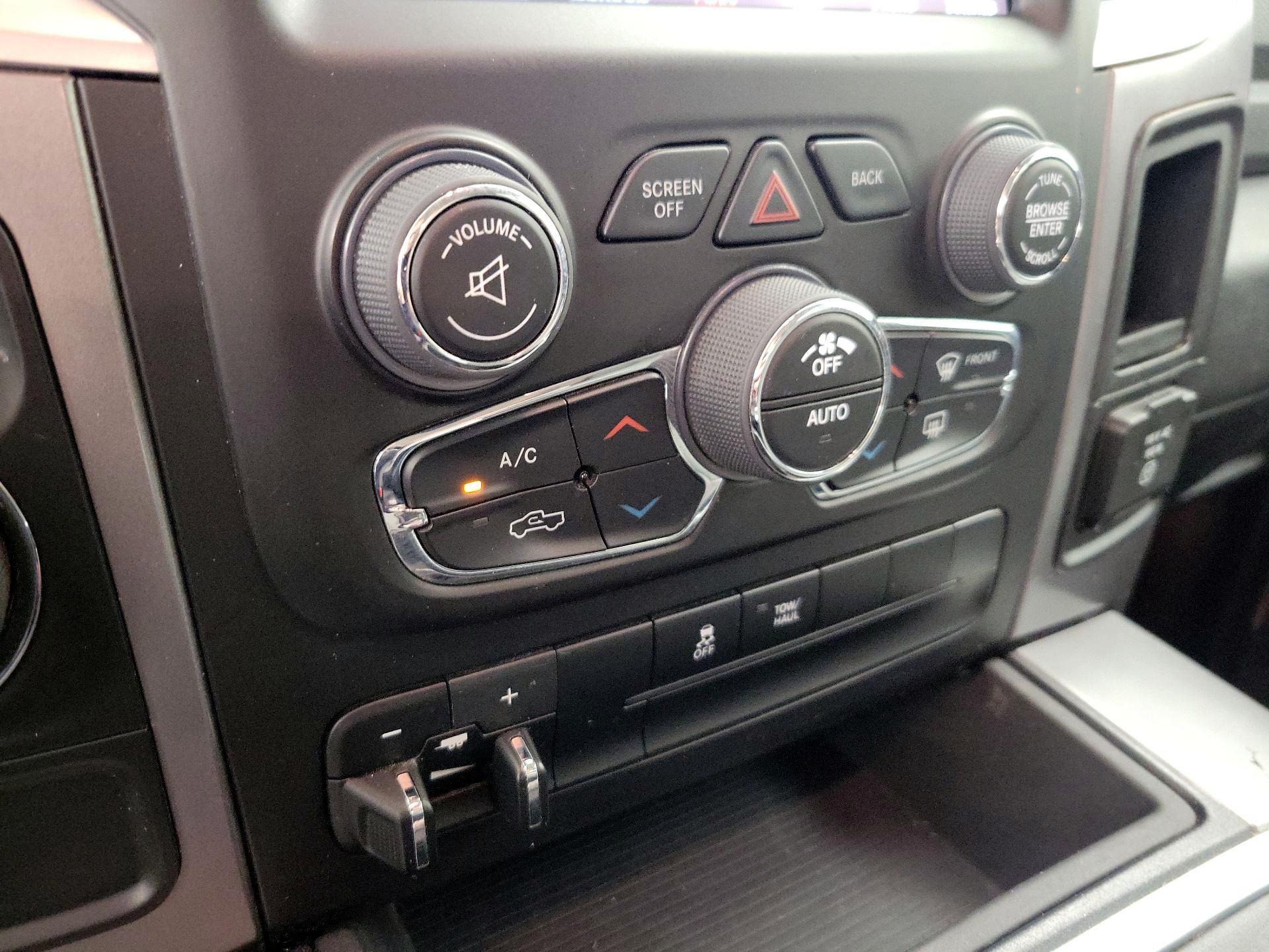 Thumbnail: 2023 RAM 1500 Classic - 17