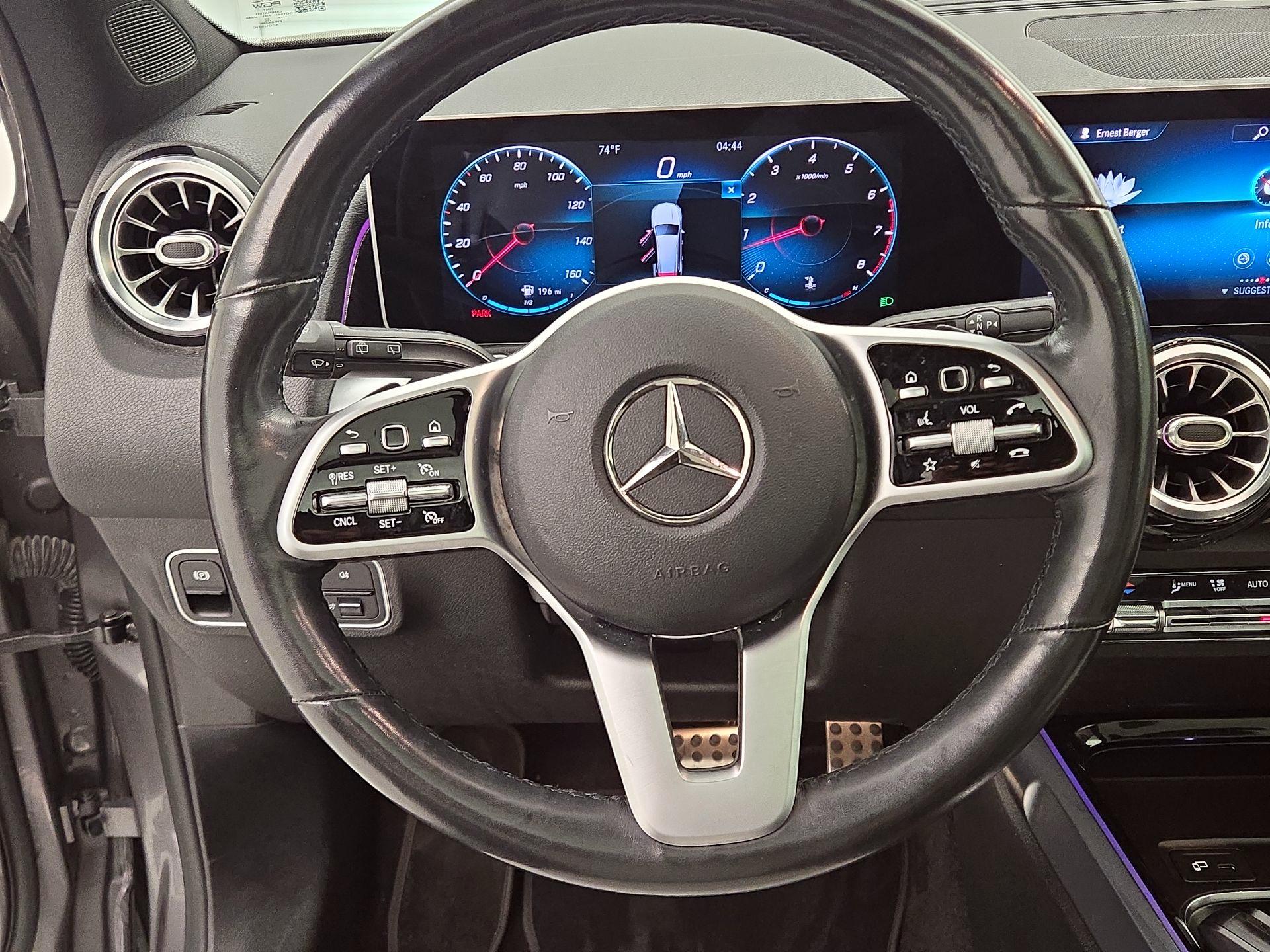 Thumbnail: 2021 Mercedes-Benz GLB - 10