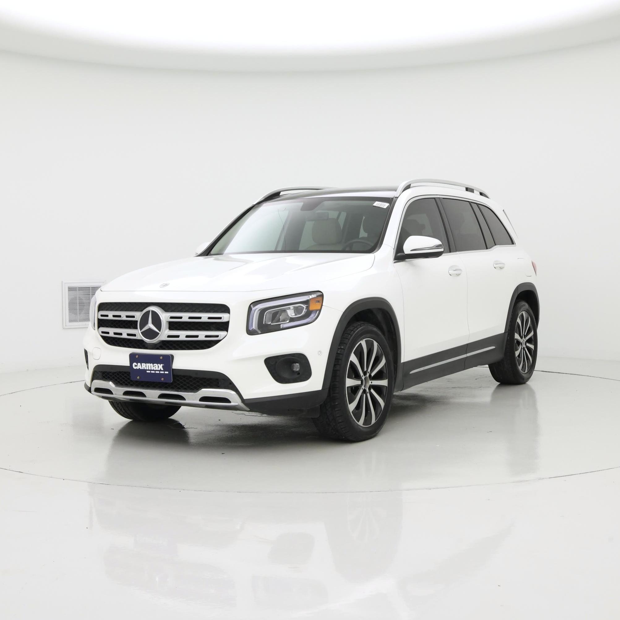 Thumbnail: 2023 Mercedes-Benz GLB - 4