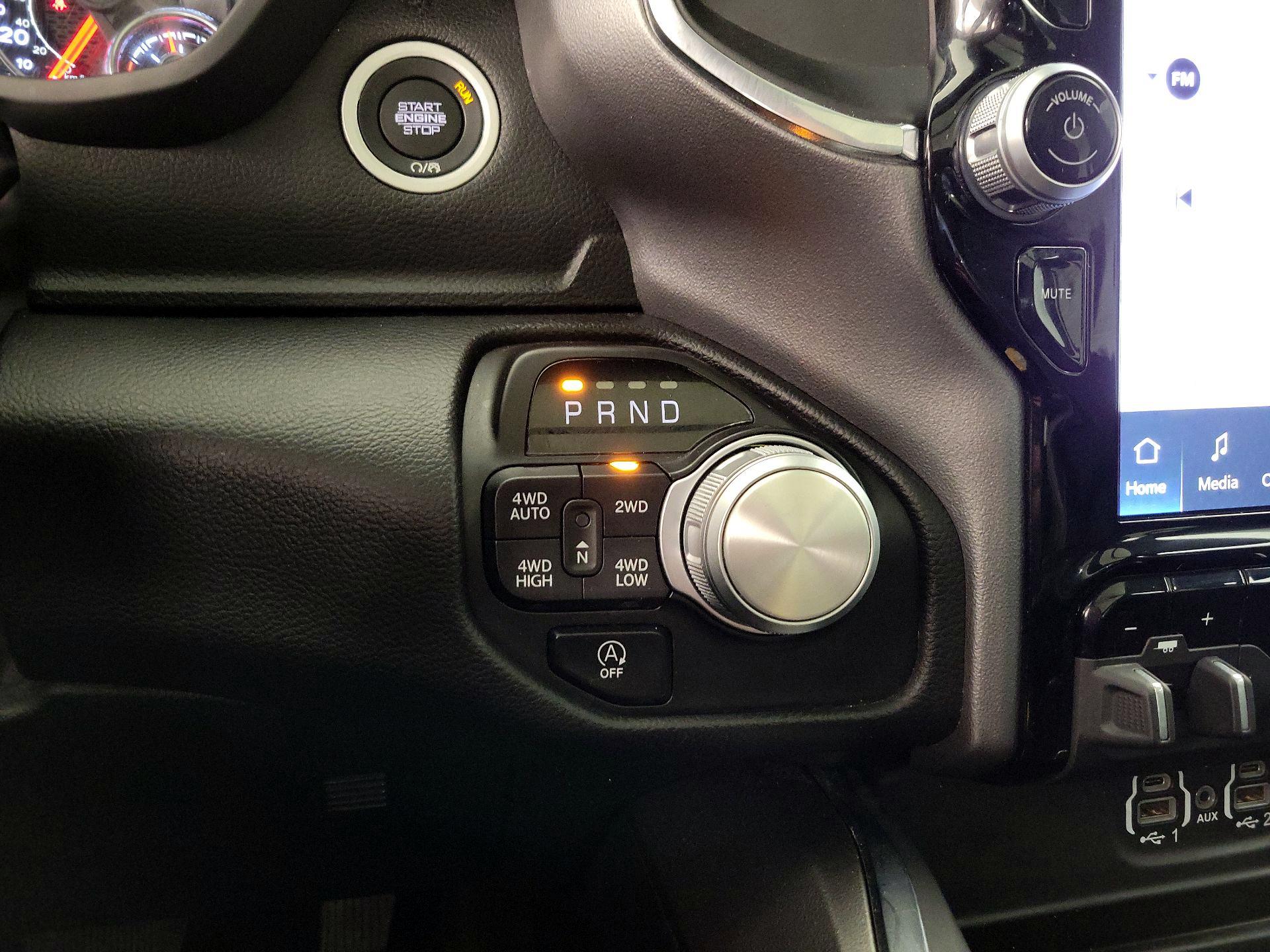 Thumbnail: 2024 RAM 1500 - 18
