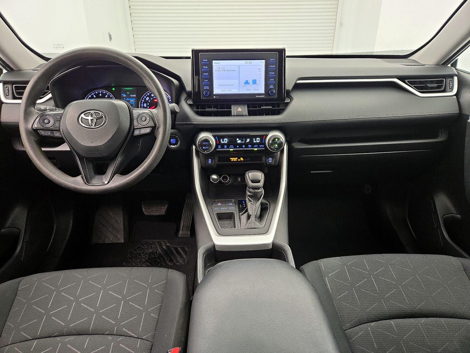 Thumbnail: 2021 Toyota RAV4 - 9