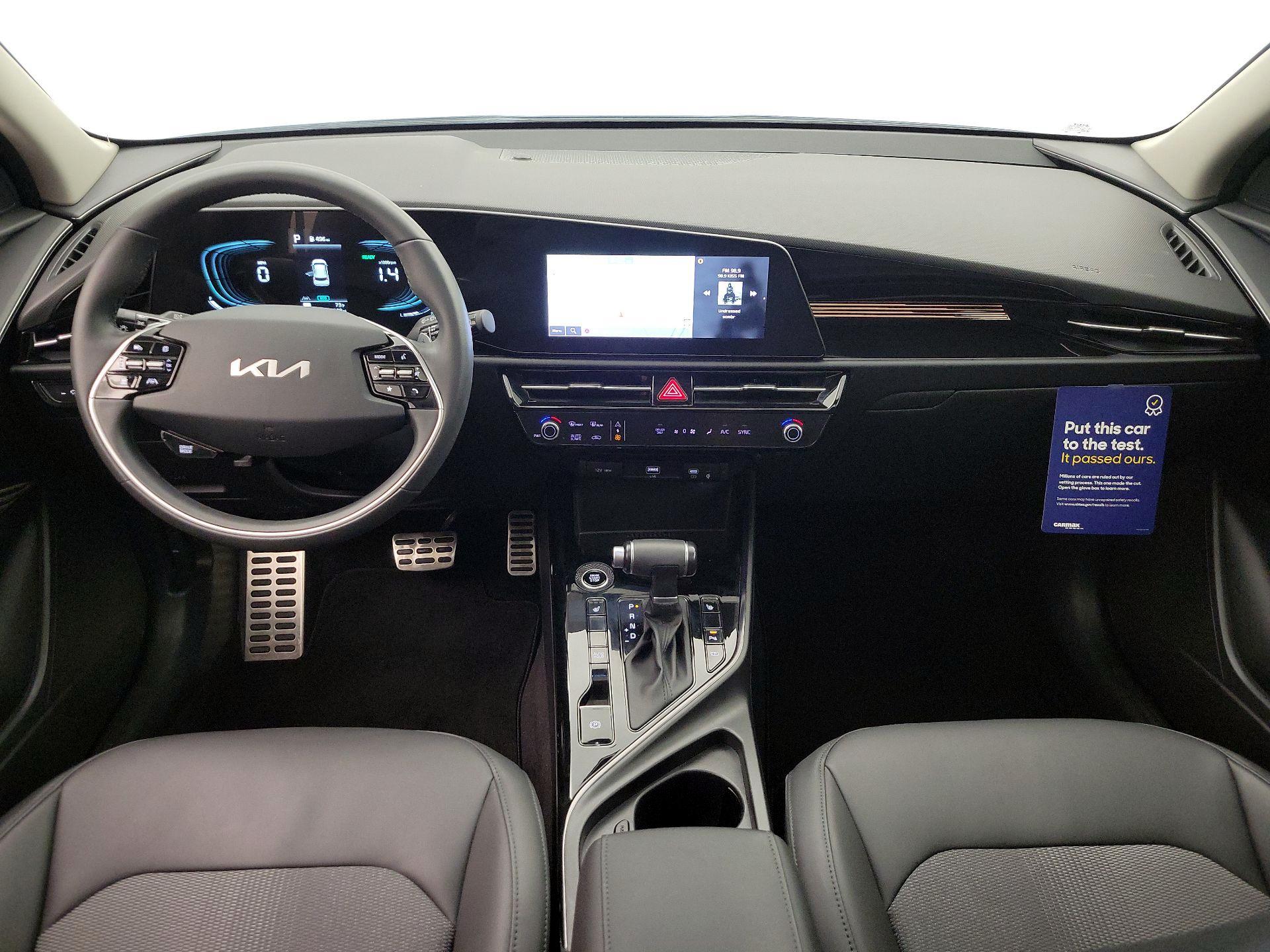Thumbnail: 2023 Kia Niro - 9