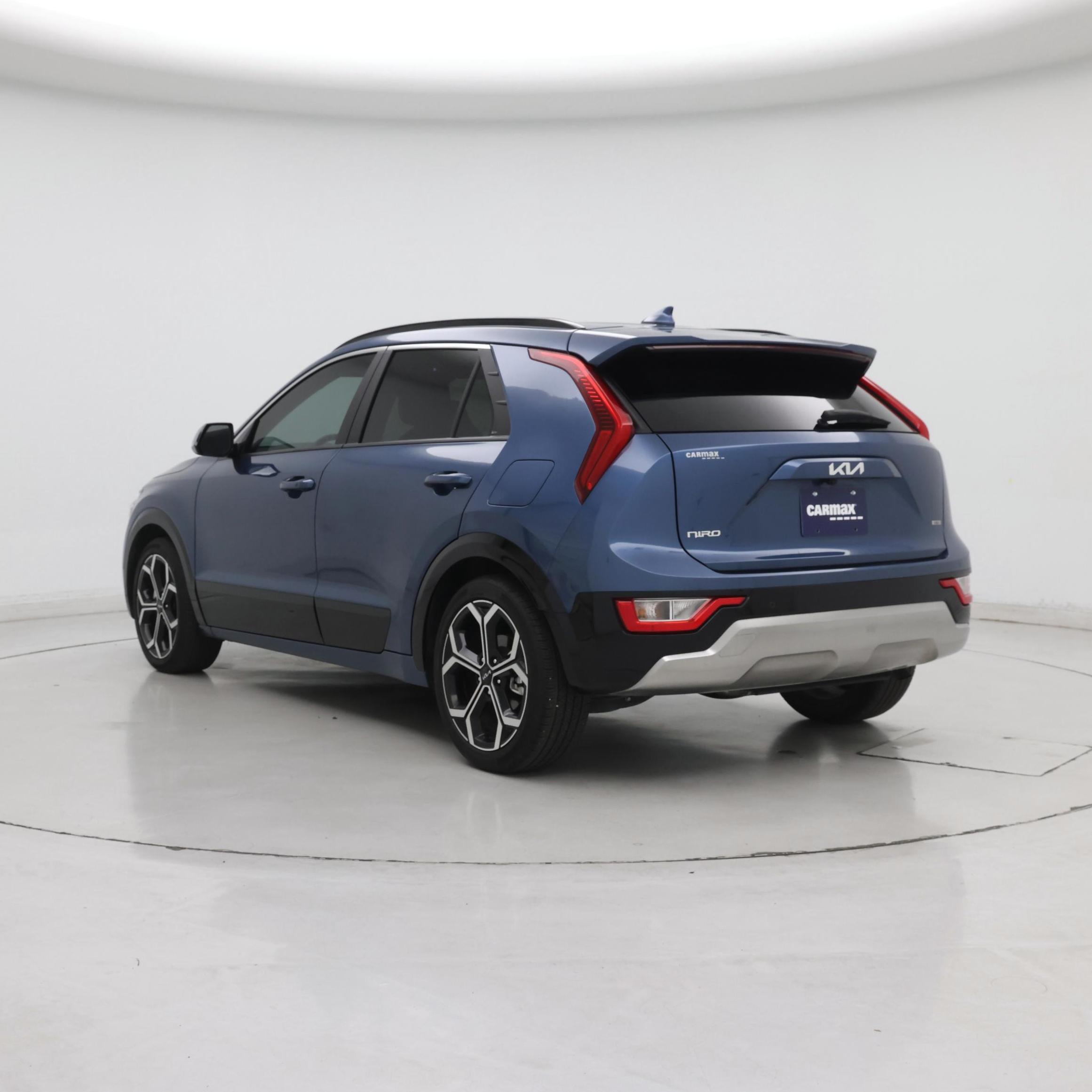 Thumbnail: 2023 Kia Niro - 2