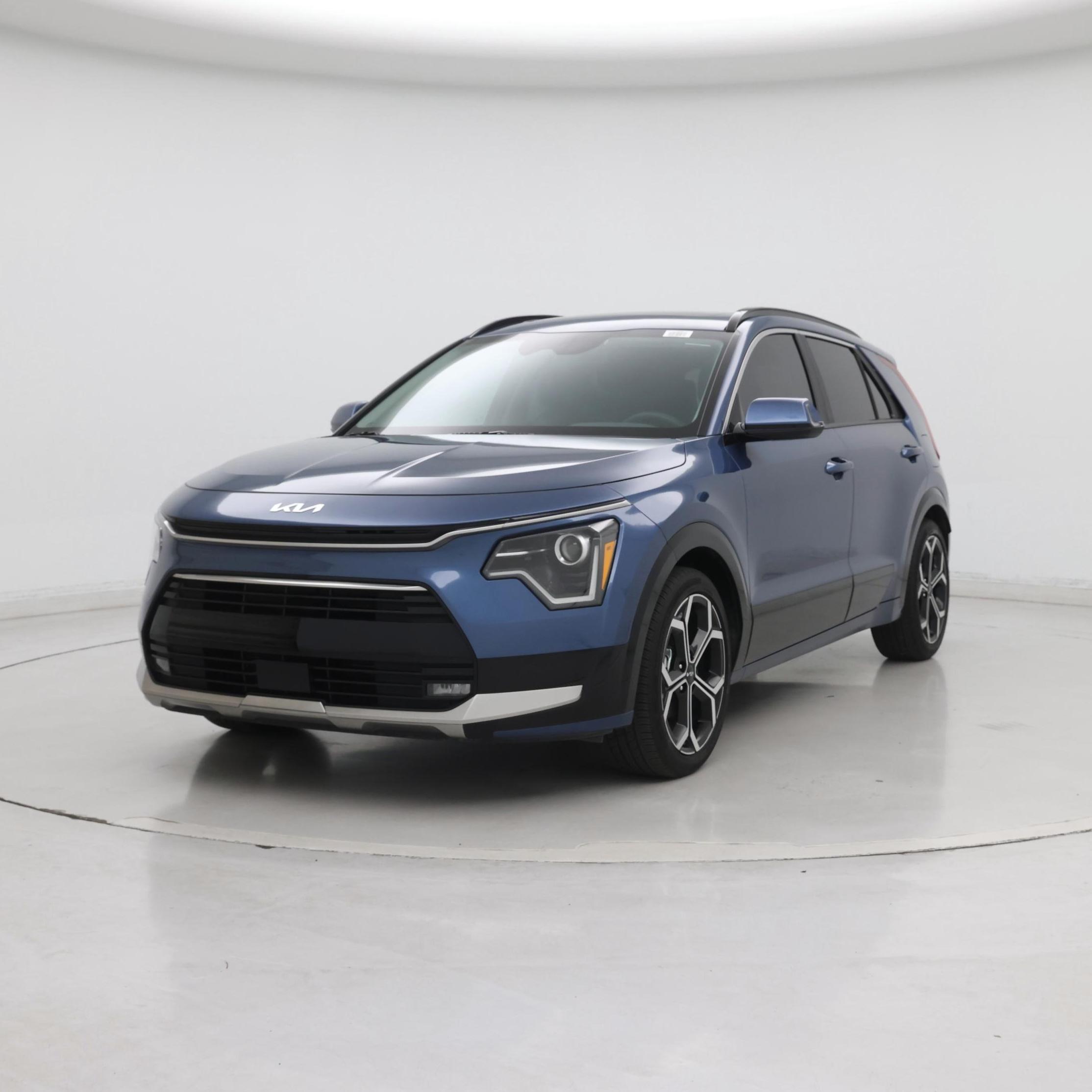 Thumbnail: 2023 Kia Niro - 4