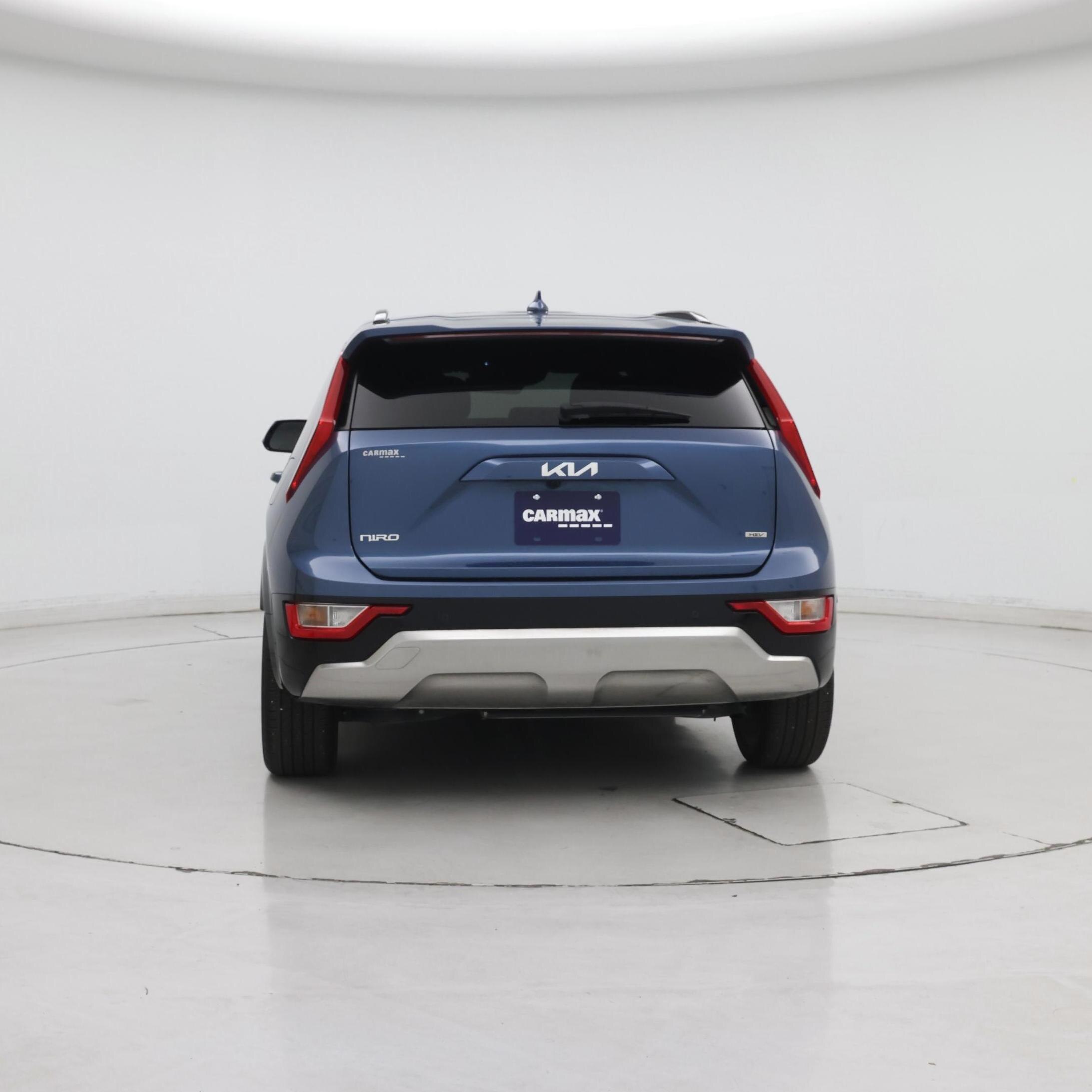 Thumbnail: 2023 Kia Niro - 6