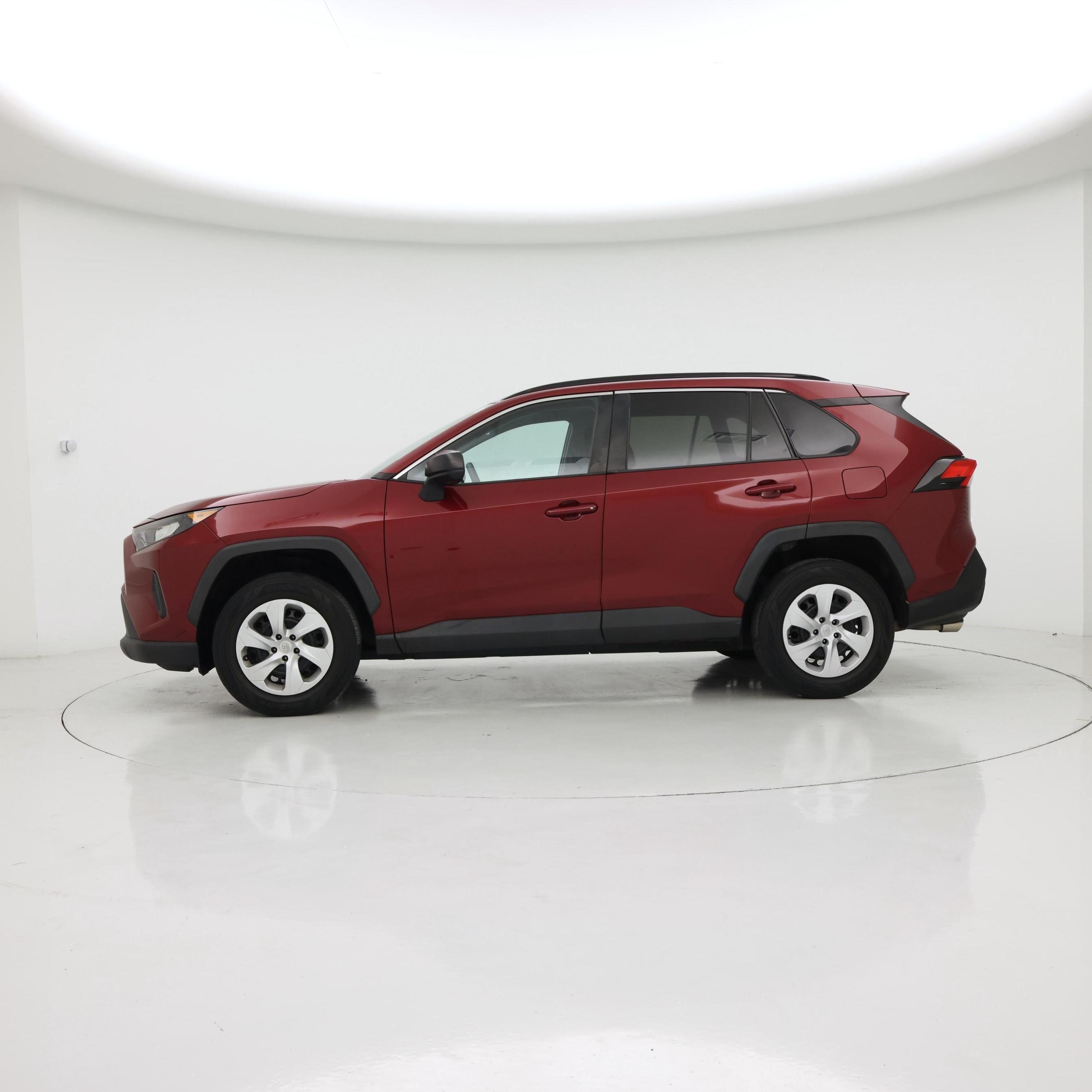 Thumbnail: 2020 Toyota RAV4 - 3