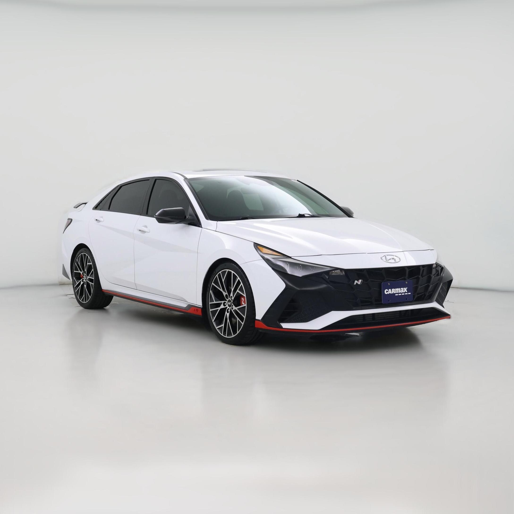 Thumbnail: 2022 Hyundai Elantra - 1