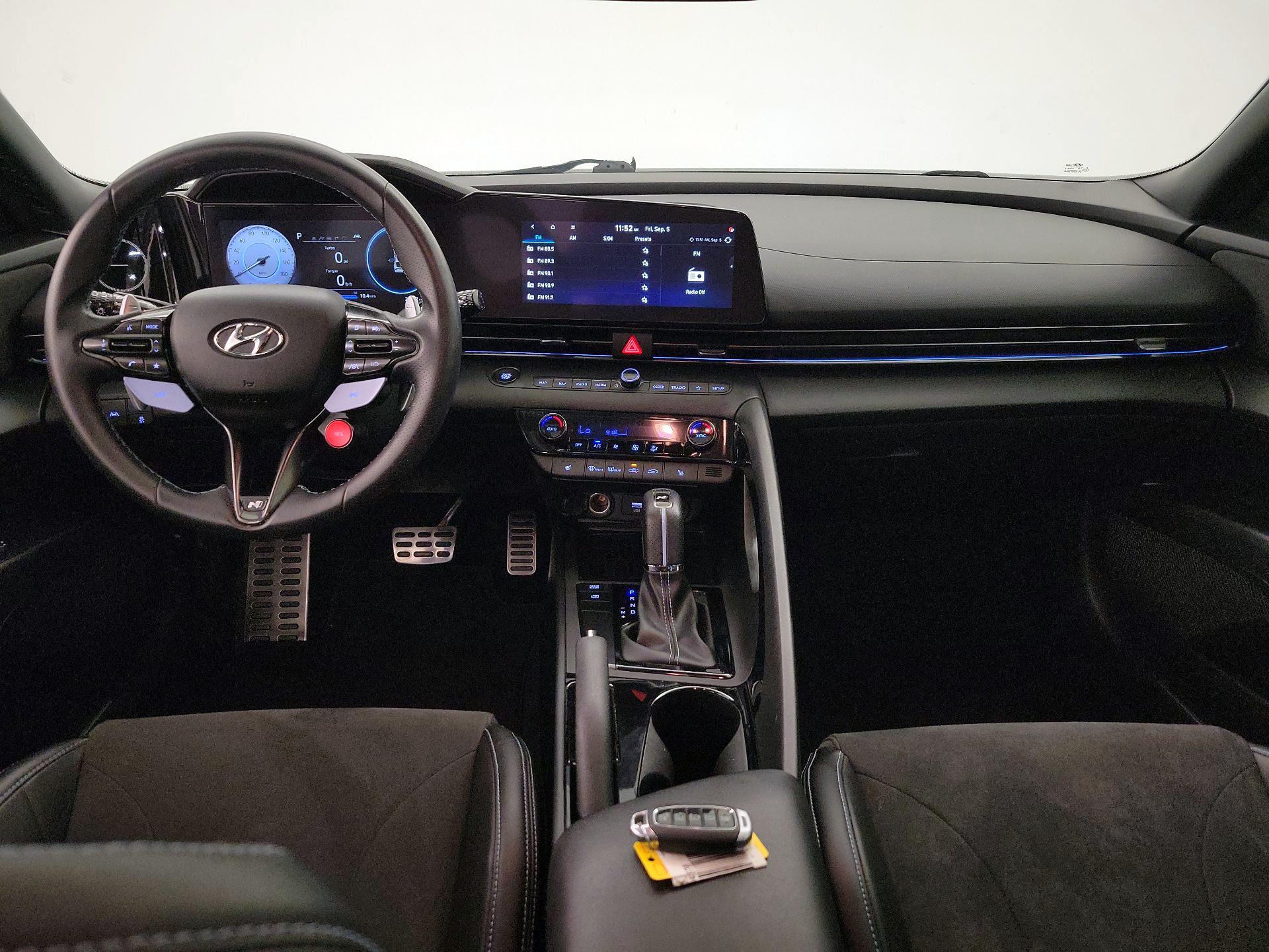 Thumbnail: 2022 Hyundai Elantra - 9