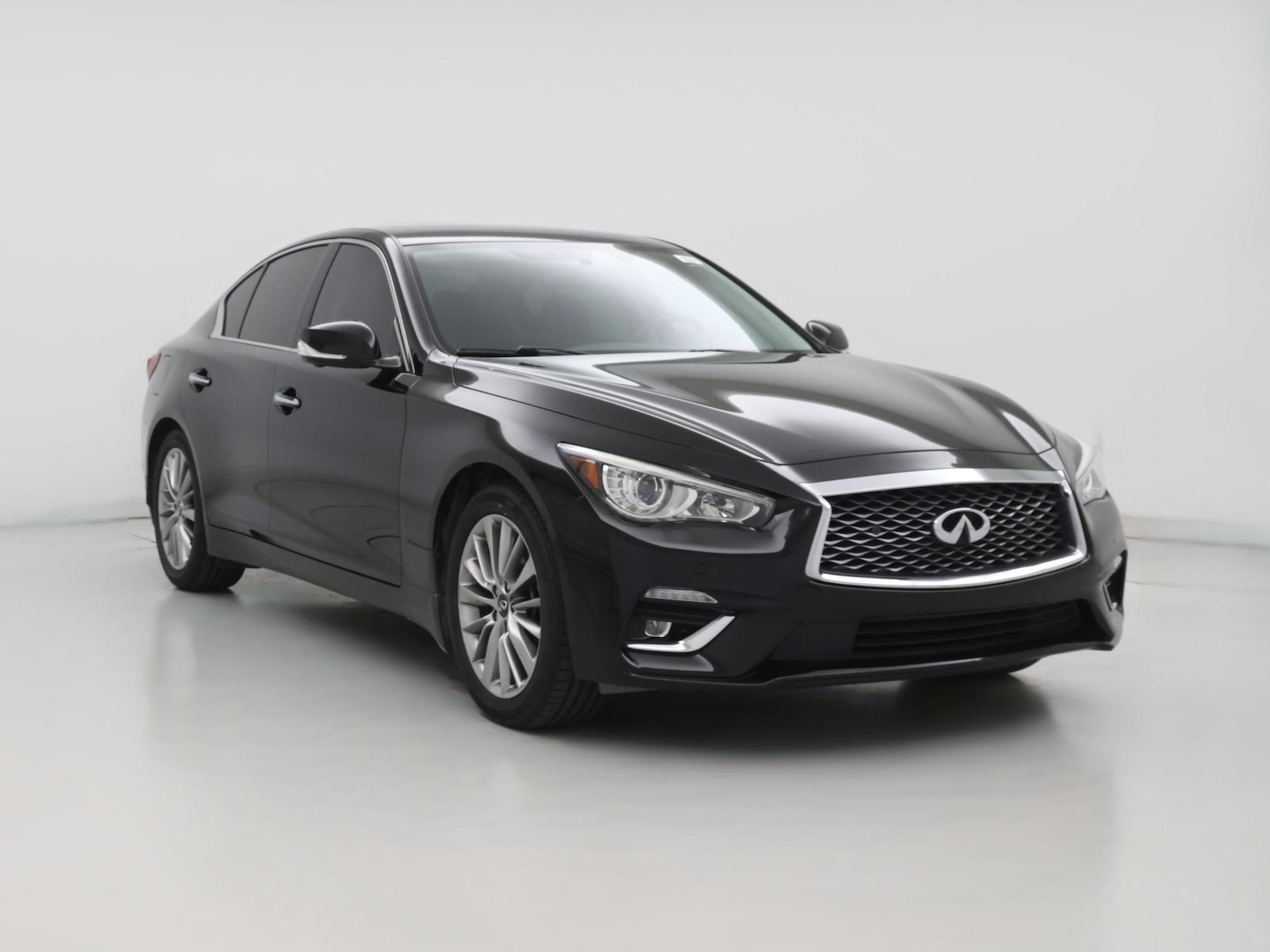 2022 INFINITI Q50