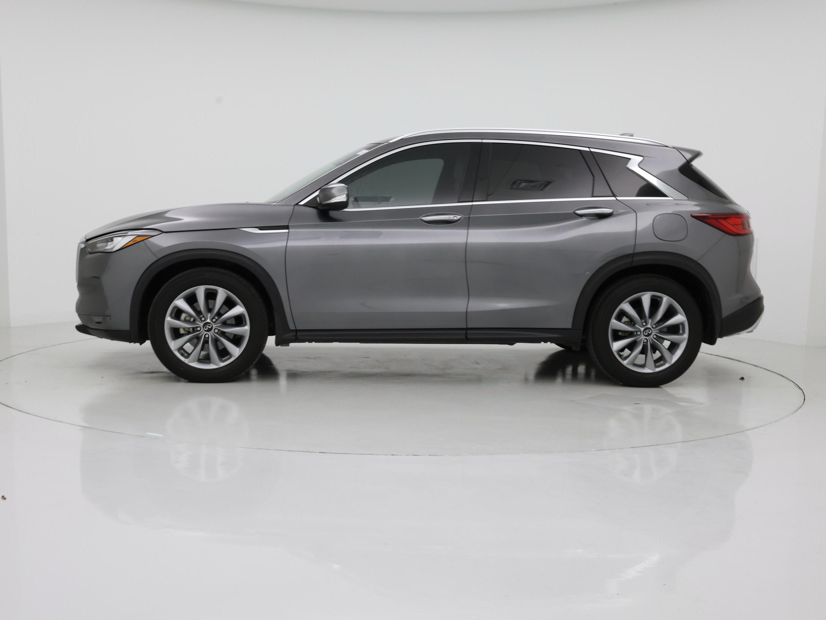 Thumbnail: 2022 INFINITI QX50 - 3
