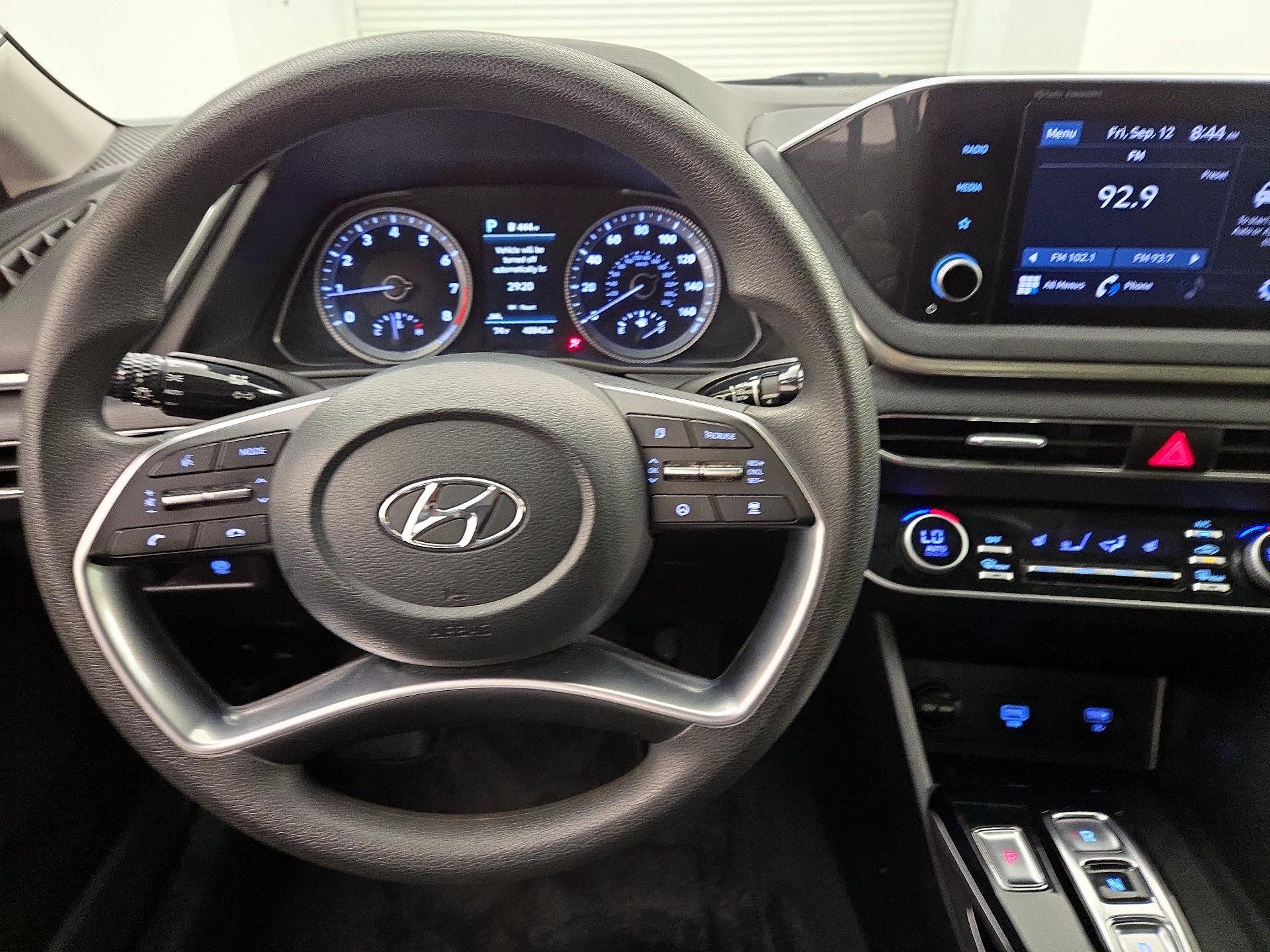 Thumbnail: 2022 Hyundai Sonata - 10