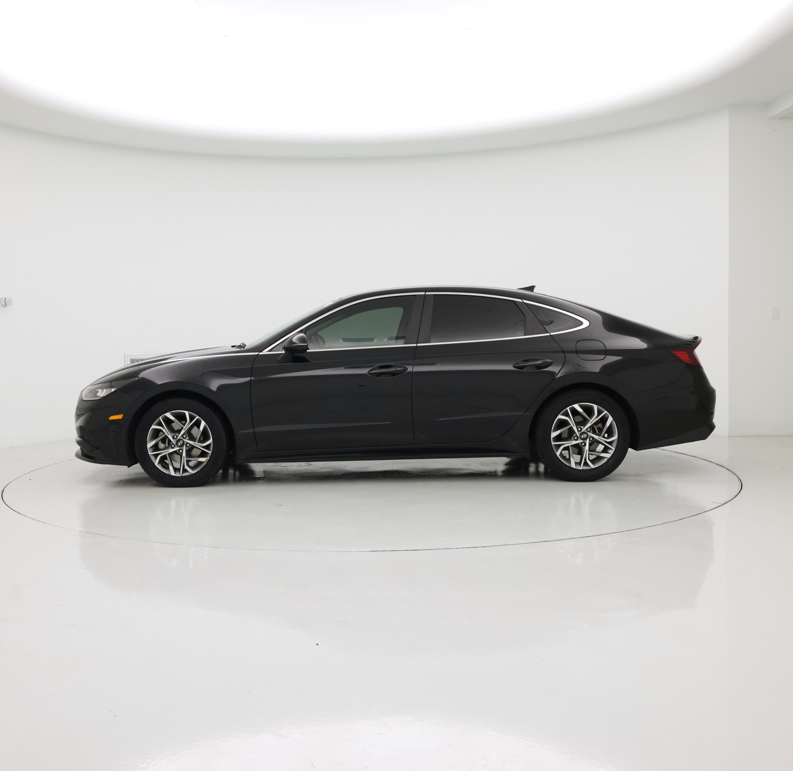 Thumbnail: 2022 Hyundai Sonata - 3