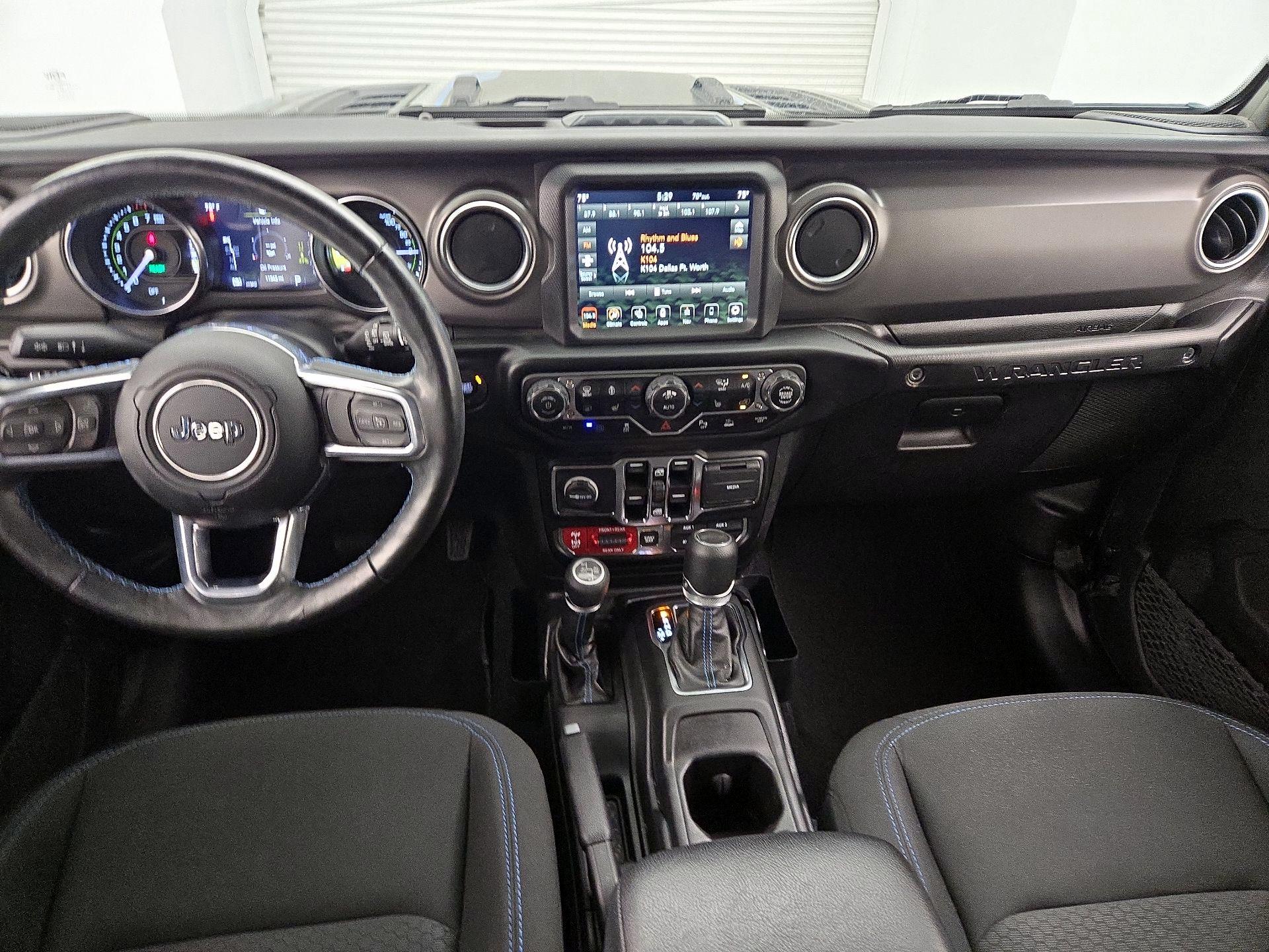 Thumbnail: 2022 Jeep Wrangler - 9