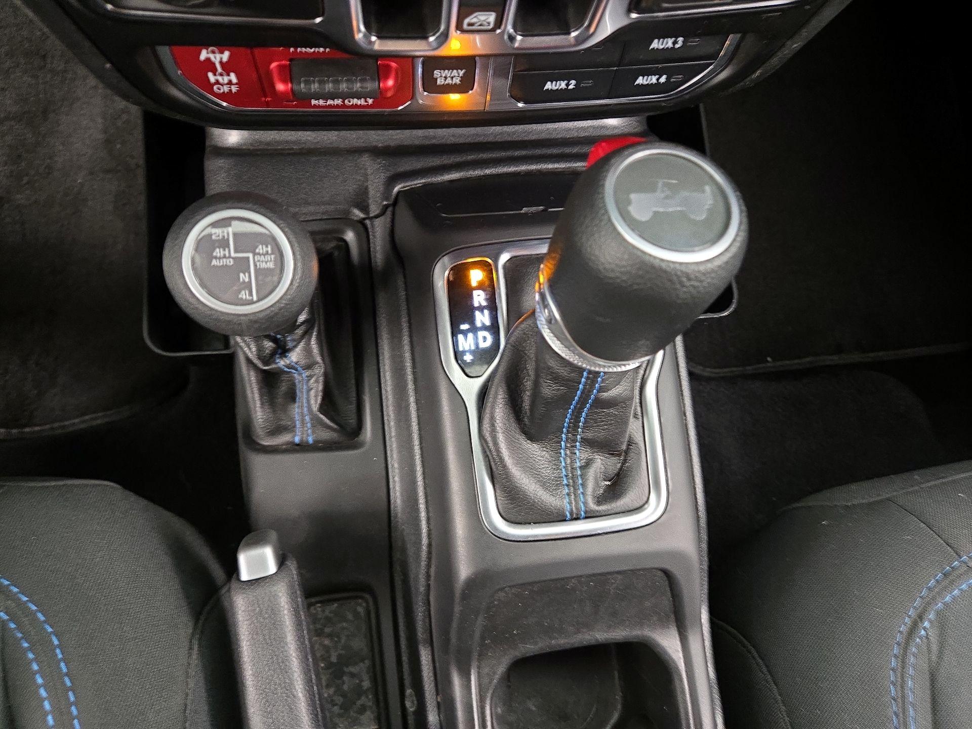 Thumbnail: 2022 Jeep Wrangler - 17