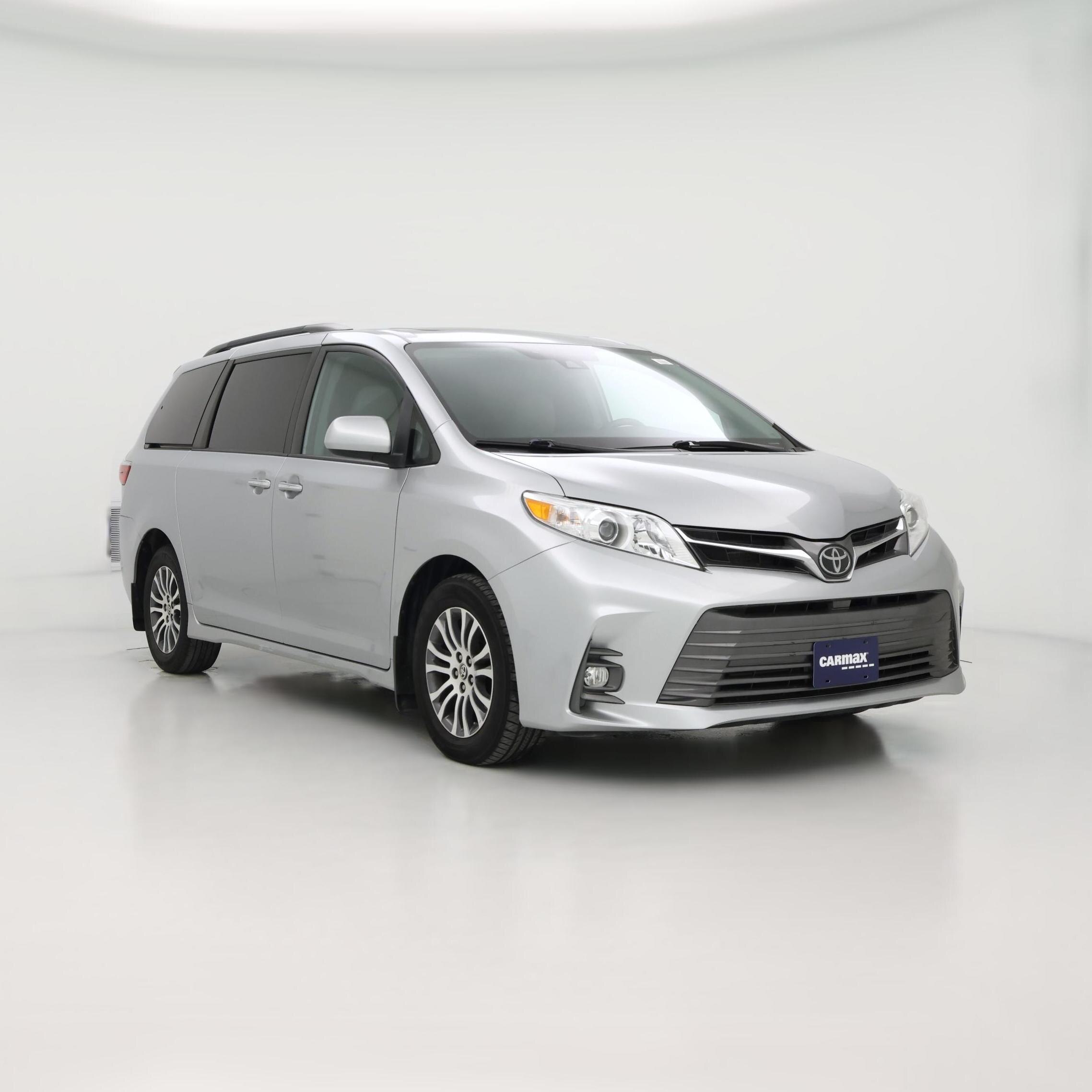 Thumbnail: 2020 Toyota Sienna - 1