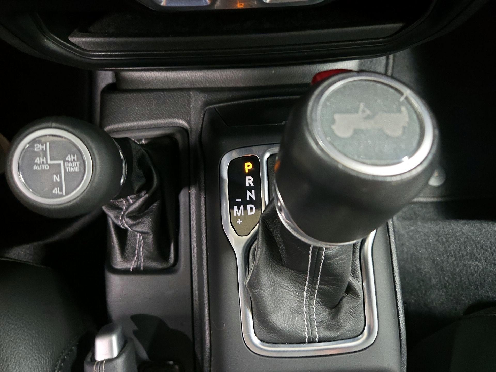 Thumbnail: 2023 Jeep Wrangler - 18