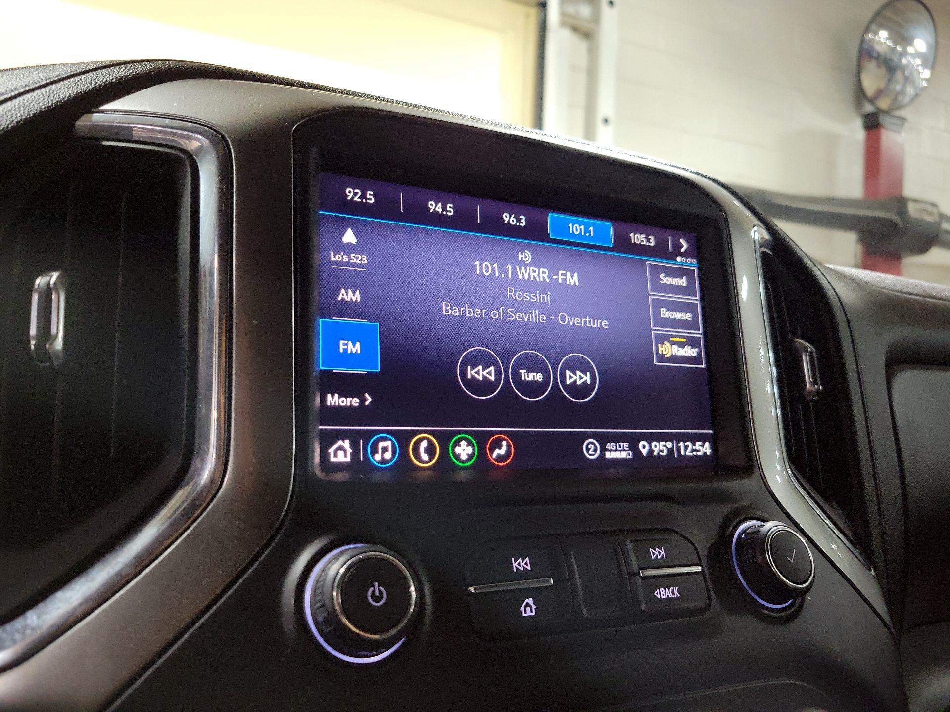 Thumbnail: 2020 Chevrolet Silverado 1500 - 15