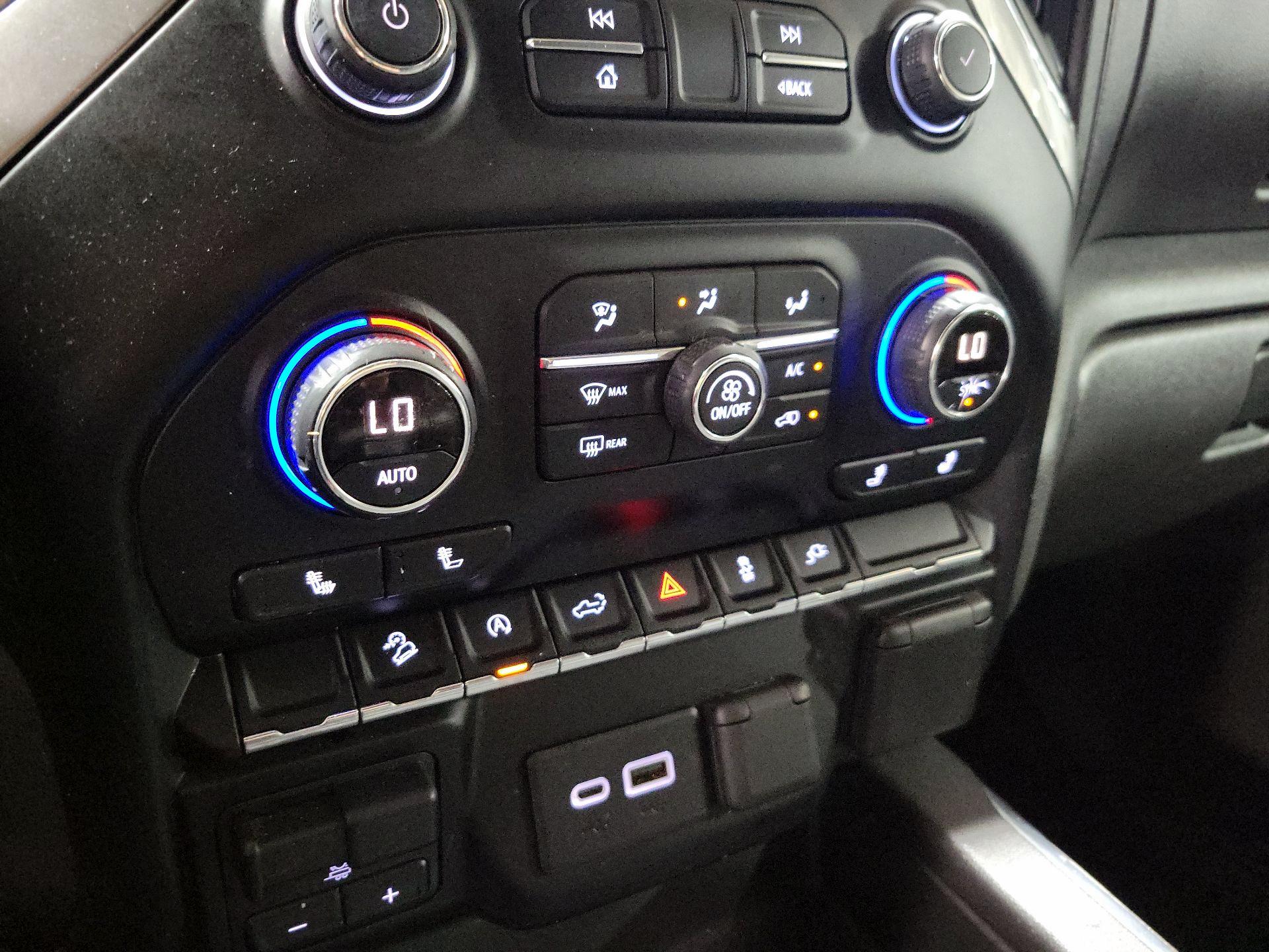 Thumbnail: 2020 Chevrolet Silverado 1500 - 16