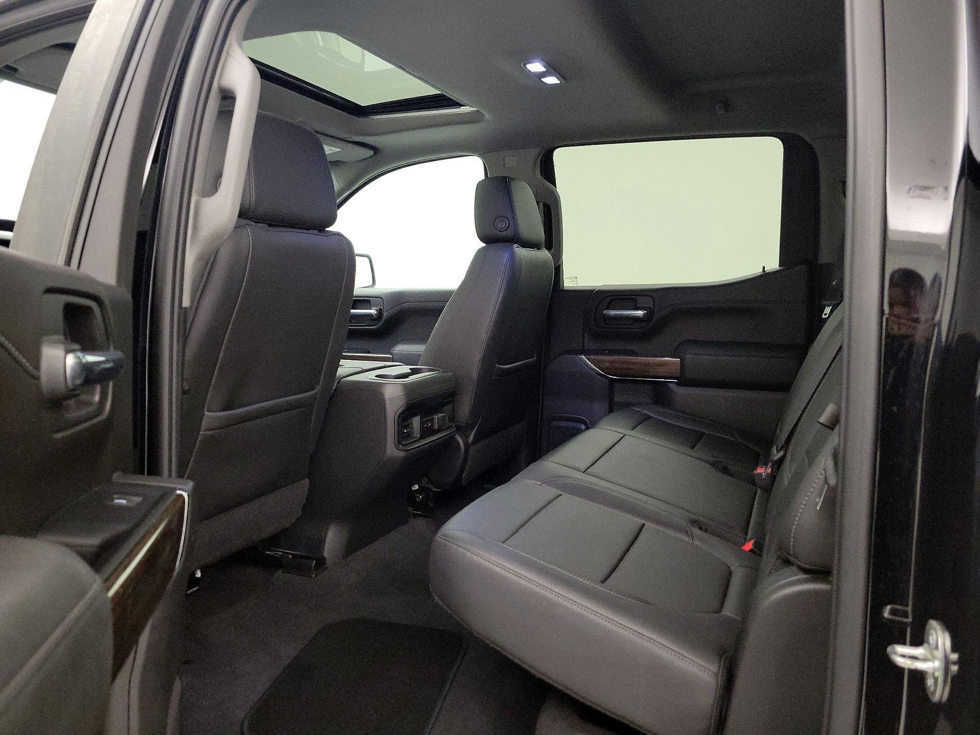 Thumbnail: 2020 Chevrolet Silverado 1500 - 19