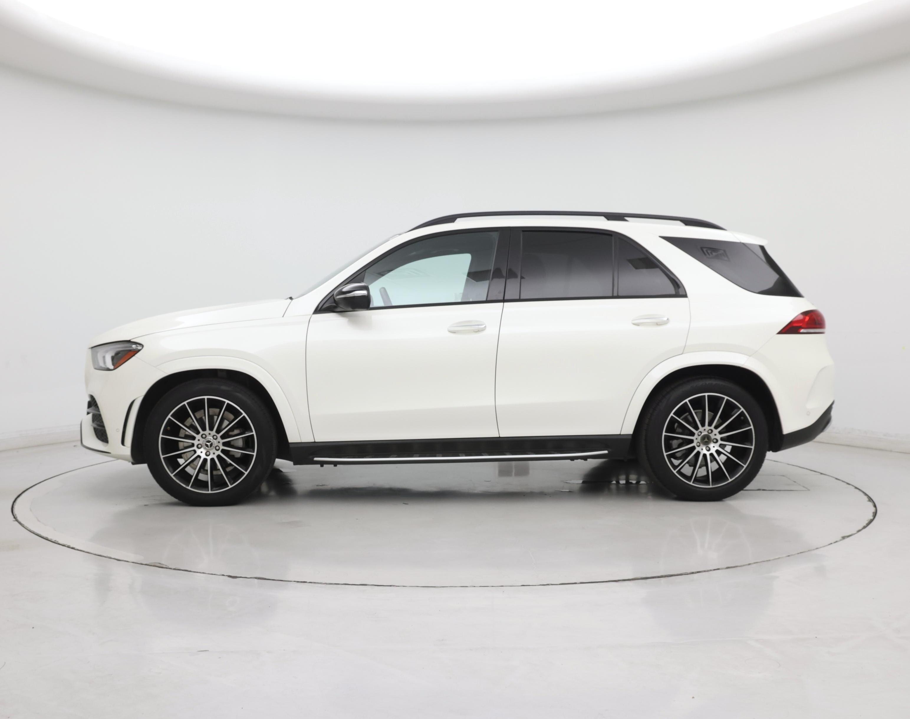 Thumbnail: 2022 Mercedes-Benz GLE - 3
