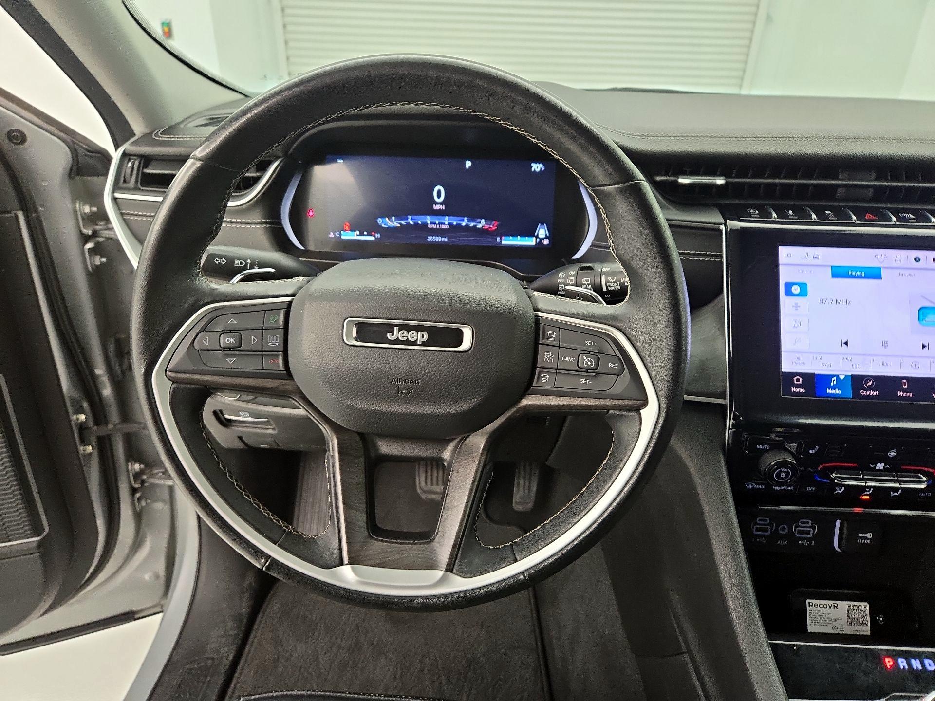 Thumbnail: 2022 Jeep Grand Cherokee - 10