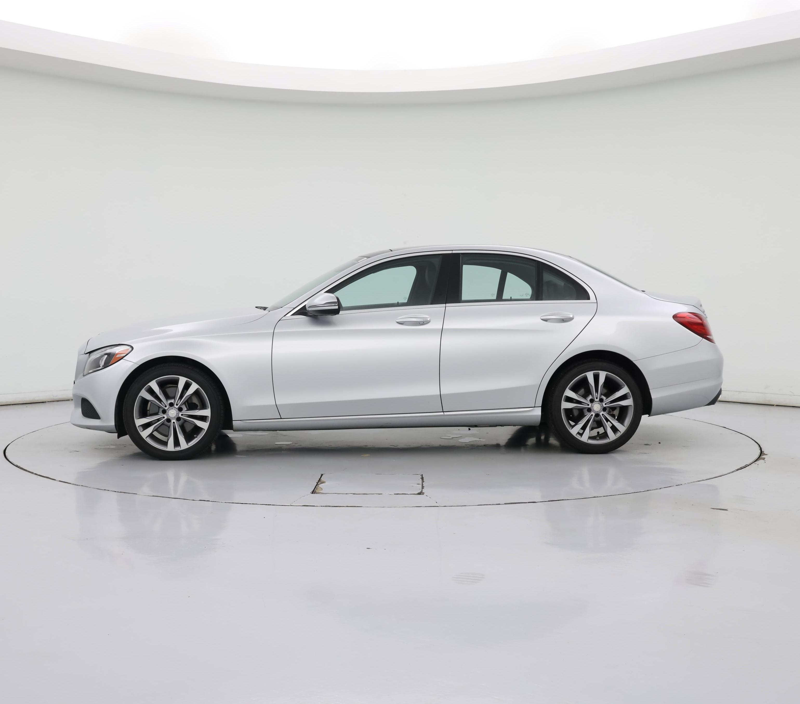 Thumbnail: 2017 Mercedes-Benz C-Class - 3