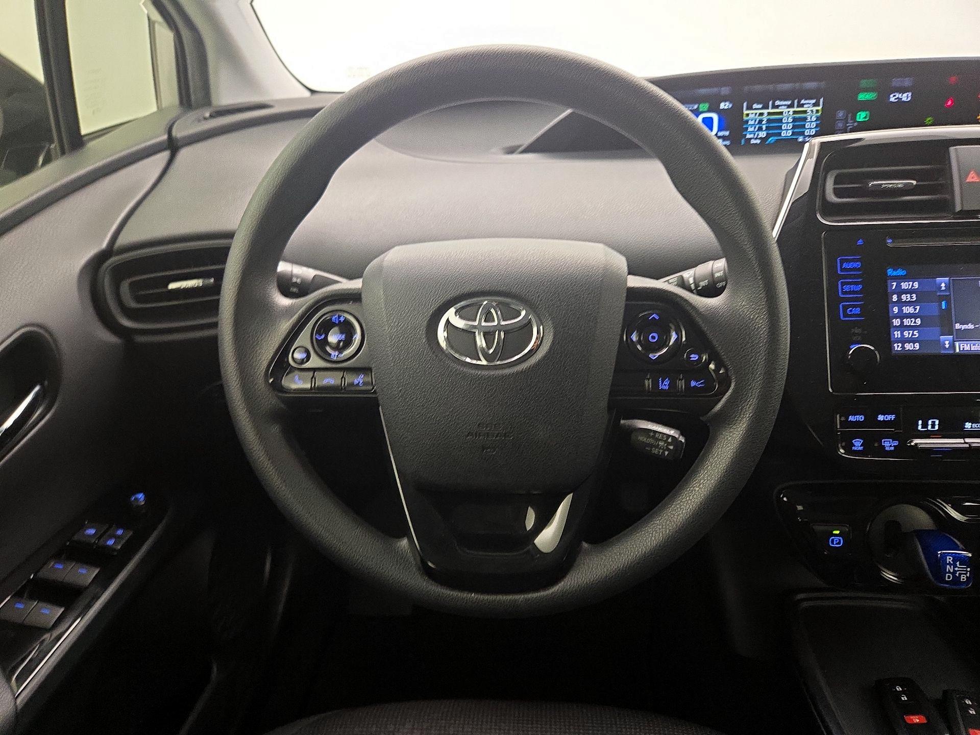 Thumbnail: 2019 Toyota Prius - 10