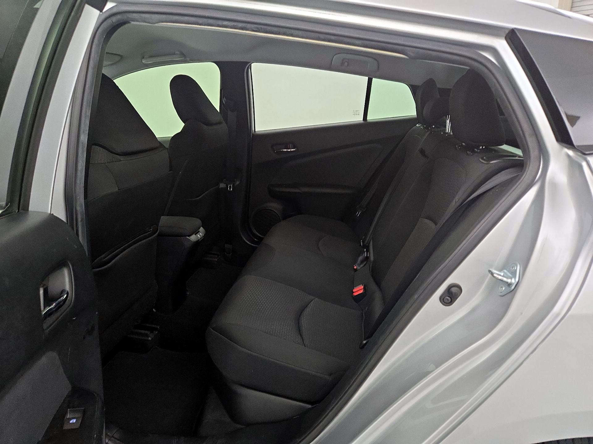 Thumbnail: 2019 Toyota Prius - 19