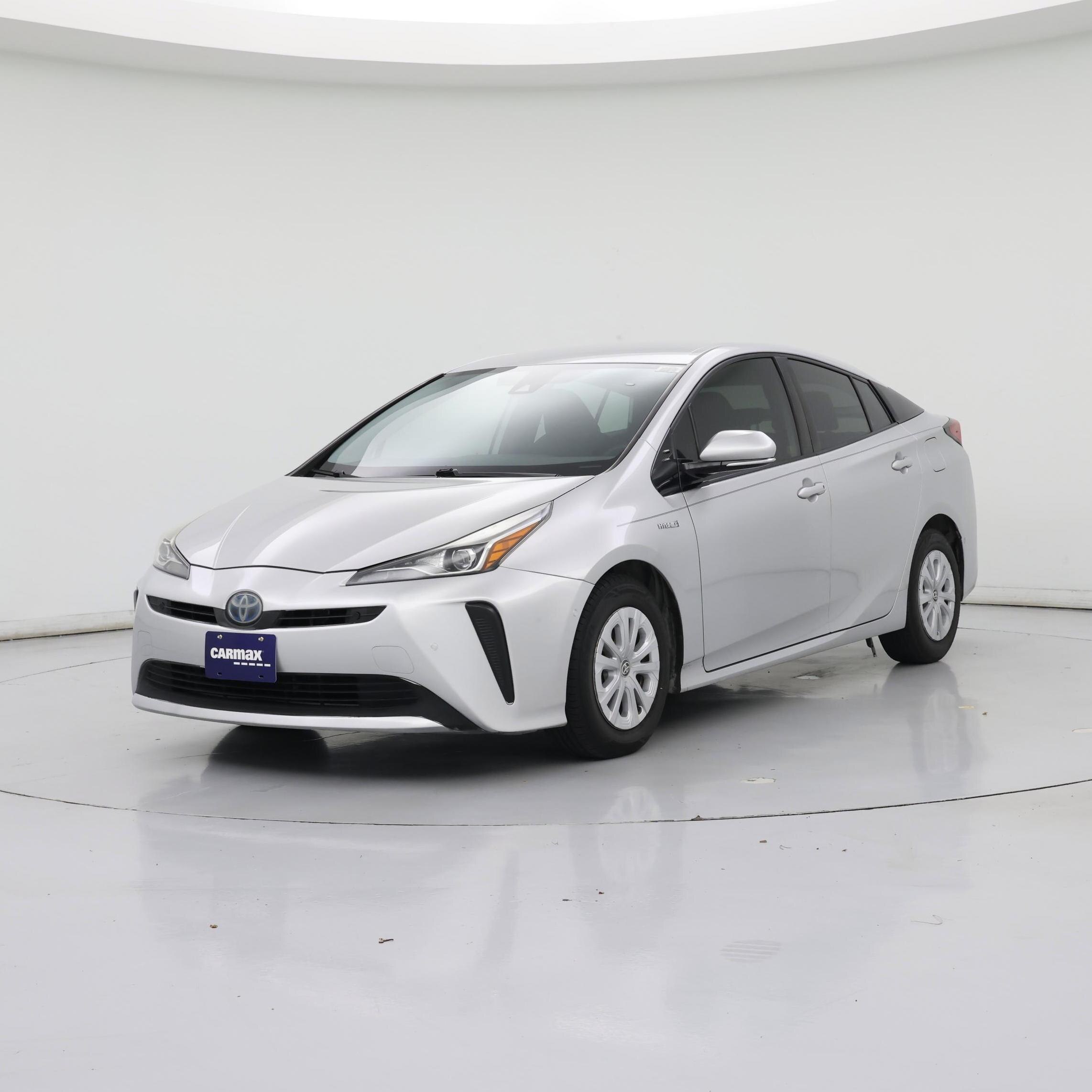 Thumbnail: 2019 Toyota Prius - 4