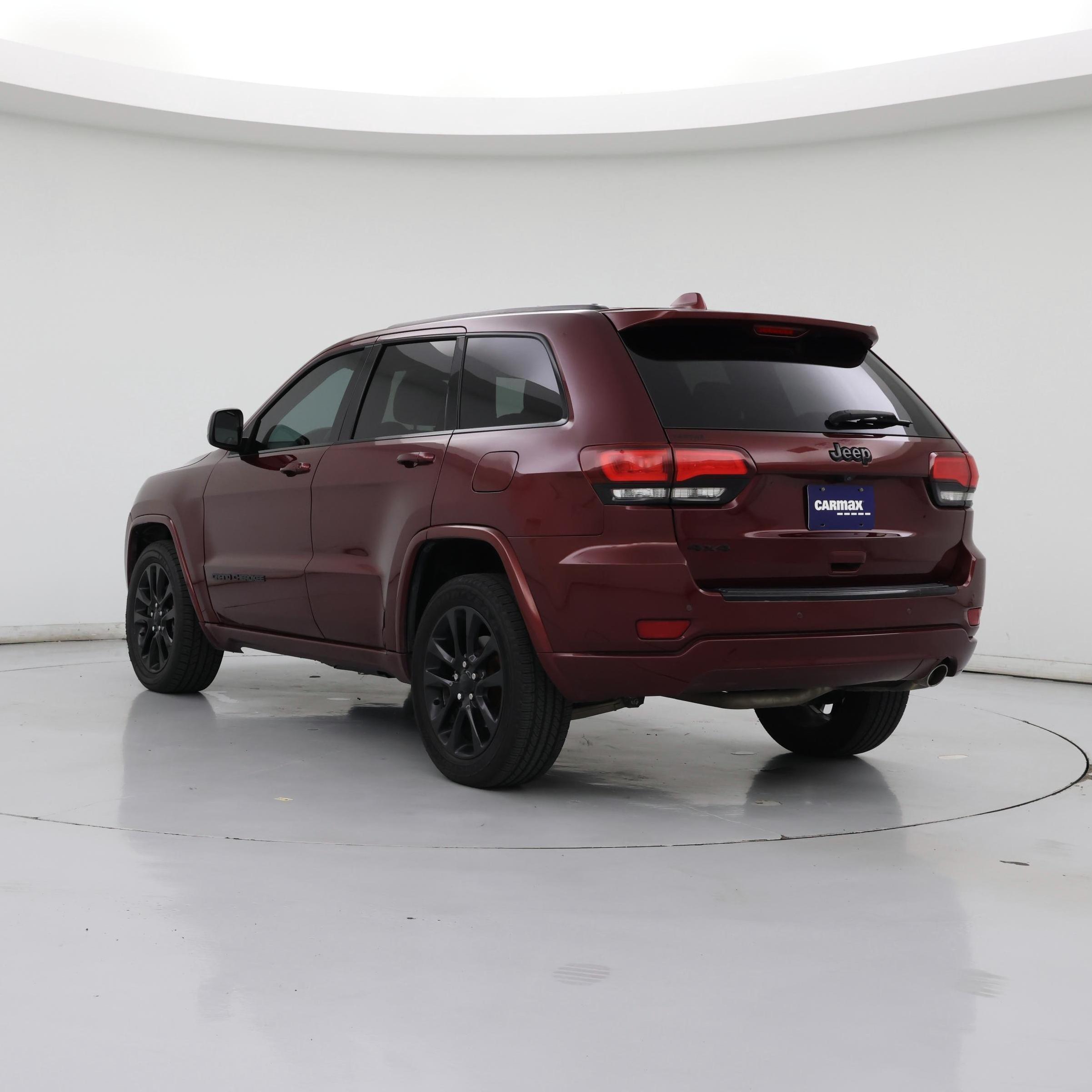 Thumbnail: 2018 Jeep Grand Cherokee - 2