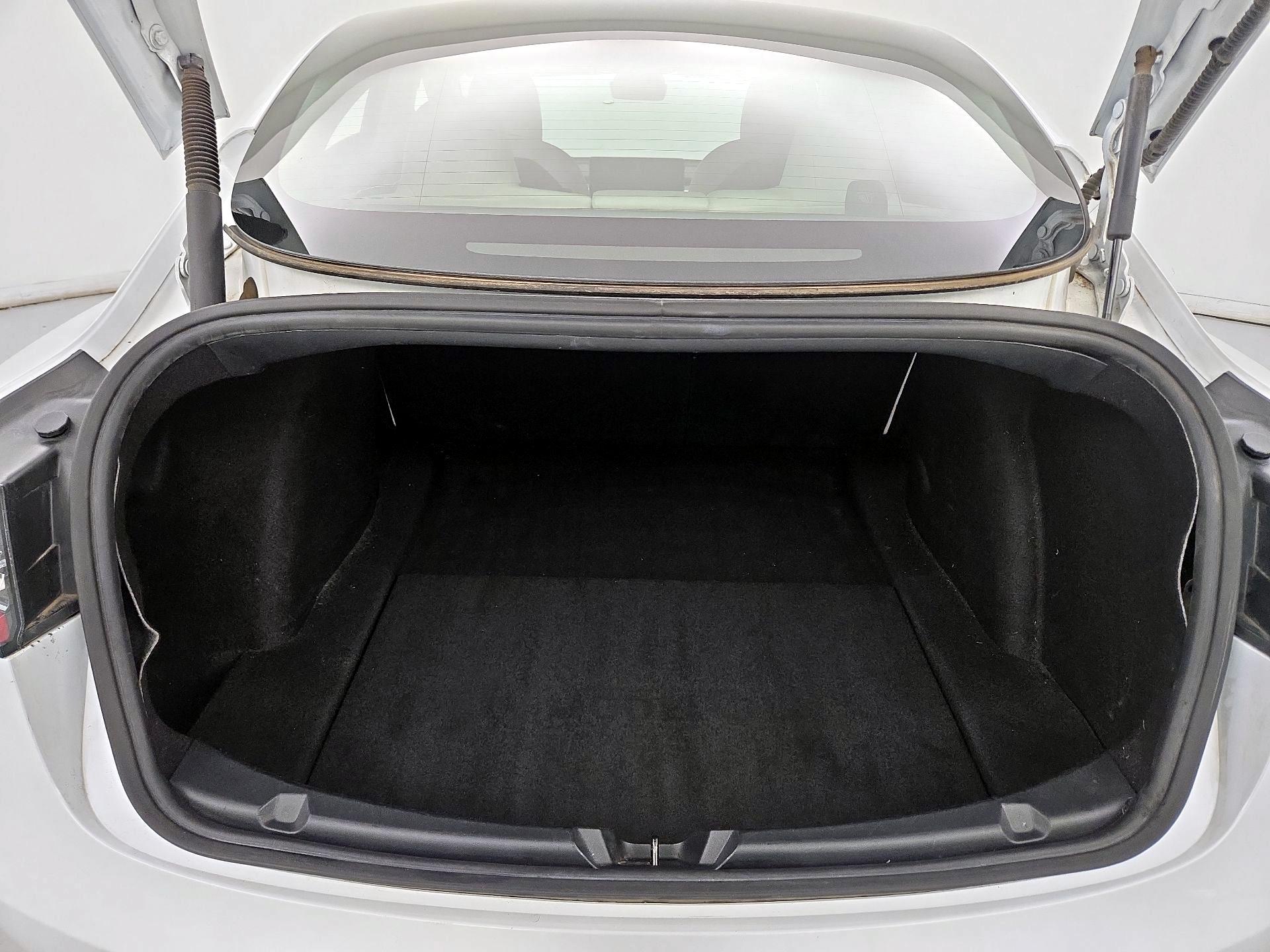 Thumbnail: 2021 Tesla Model 3 - 20