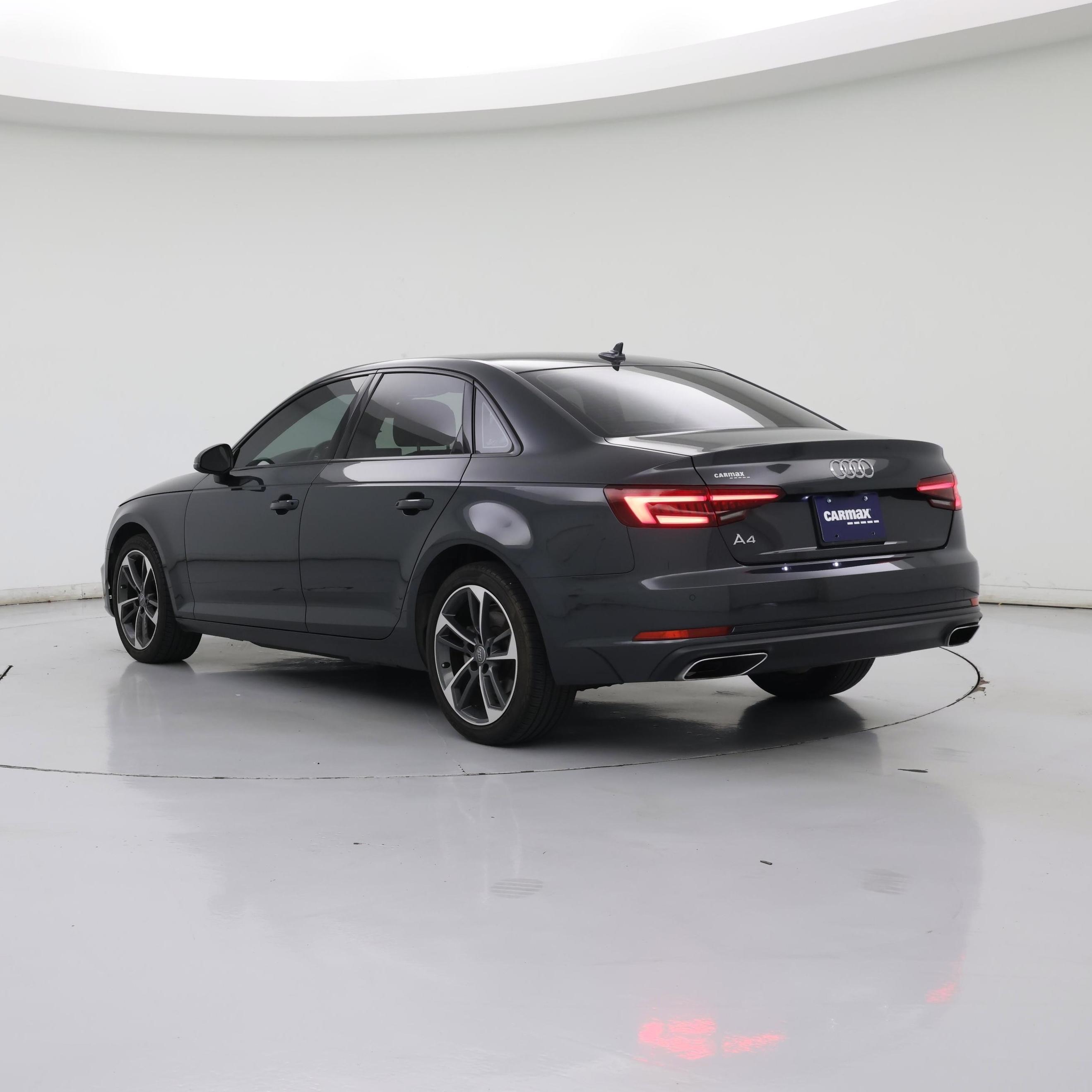 Thumbnail: 2019 Audi A4 - 2