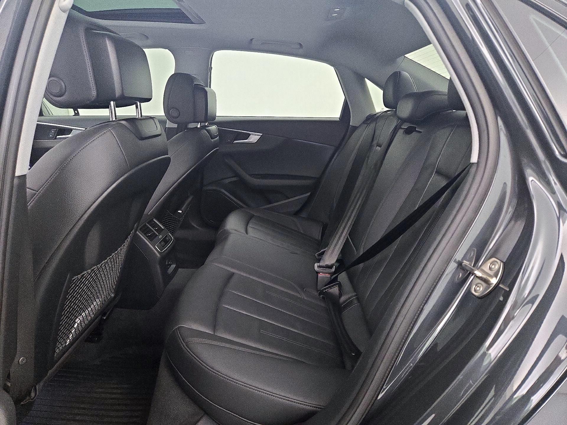 Thumbnail: 2019 Audi A4 - 20