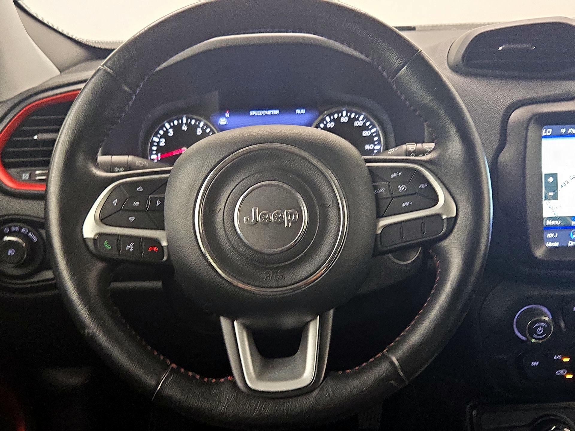 Thumbnail: 2021 Jeep Renegade - 10