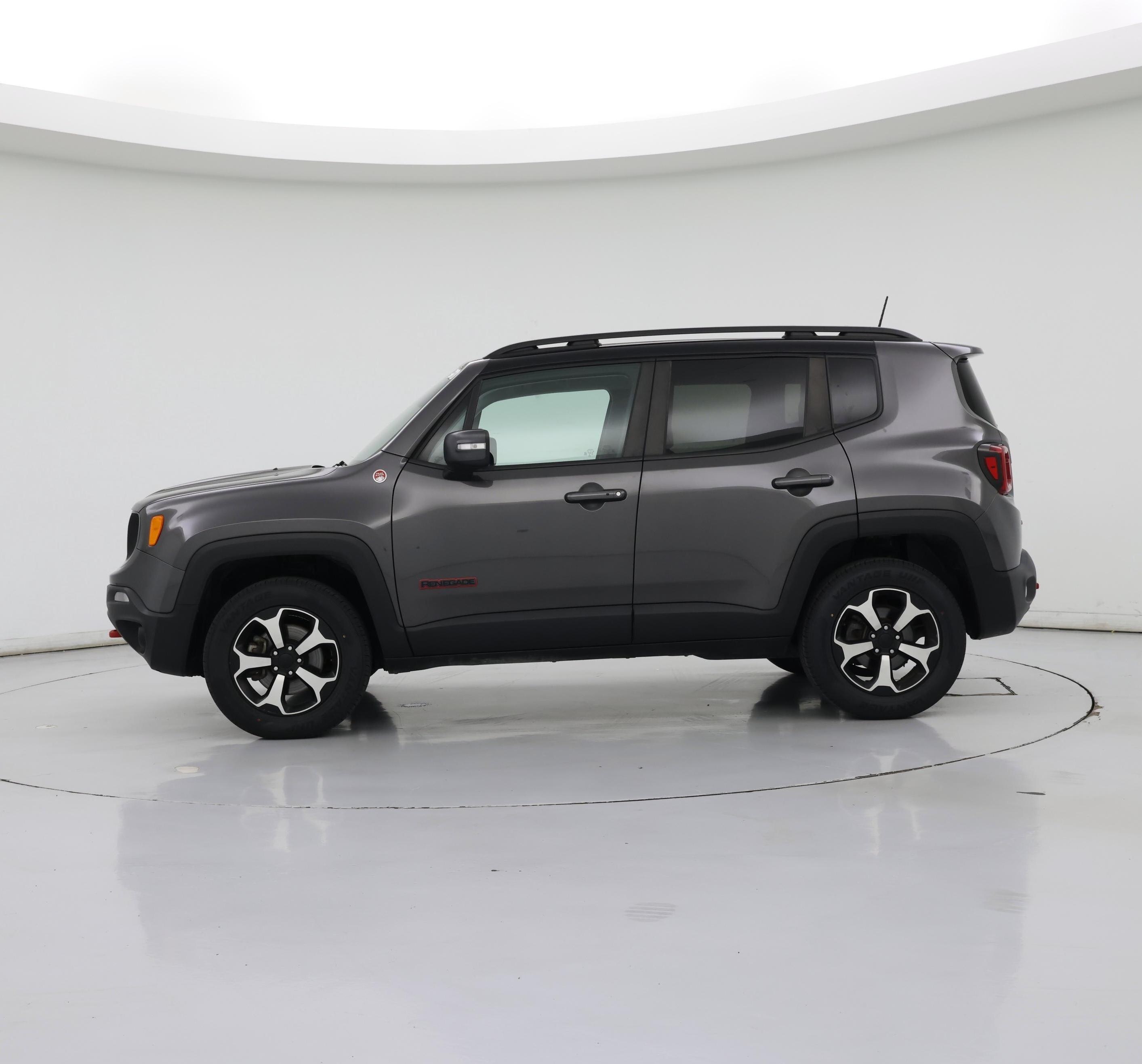 Thumbnail: 2021 Jeep Renegade - 3