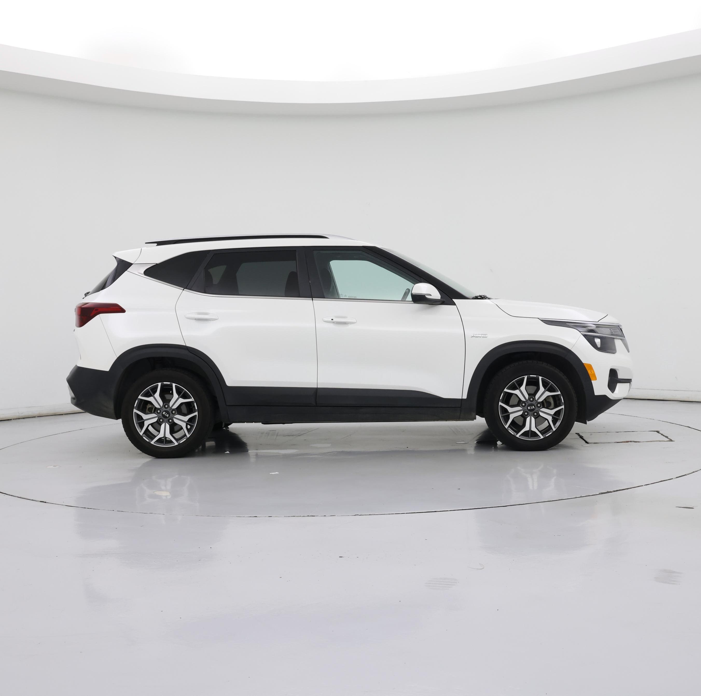 Thumbnail: 2021 Kia Seltos - 7