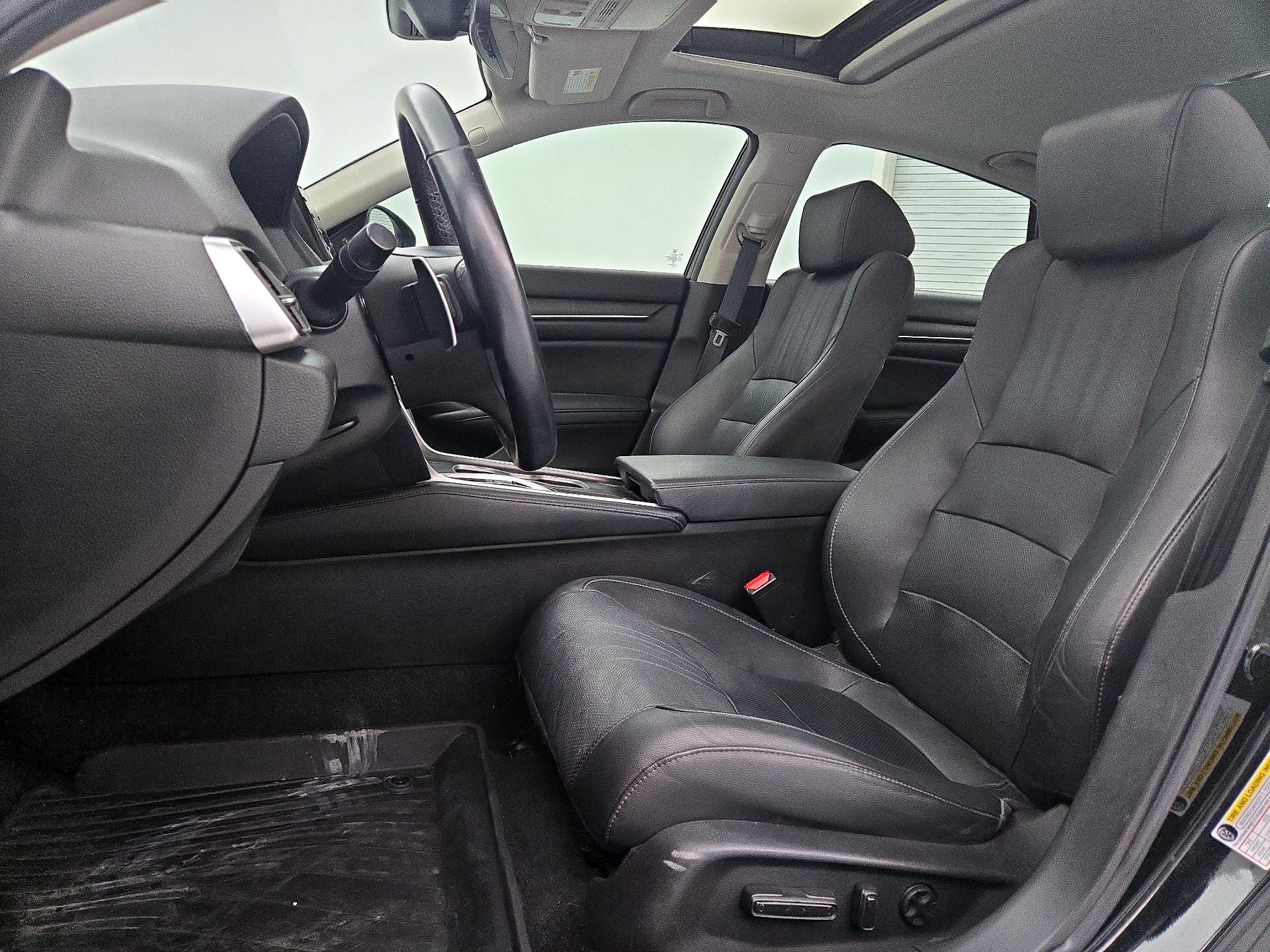 Thumbnail: 2019 Honda Accord - 11