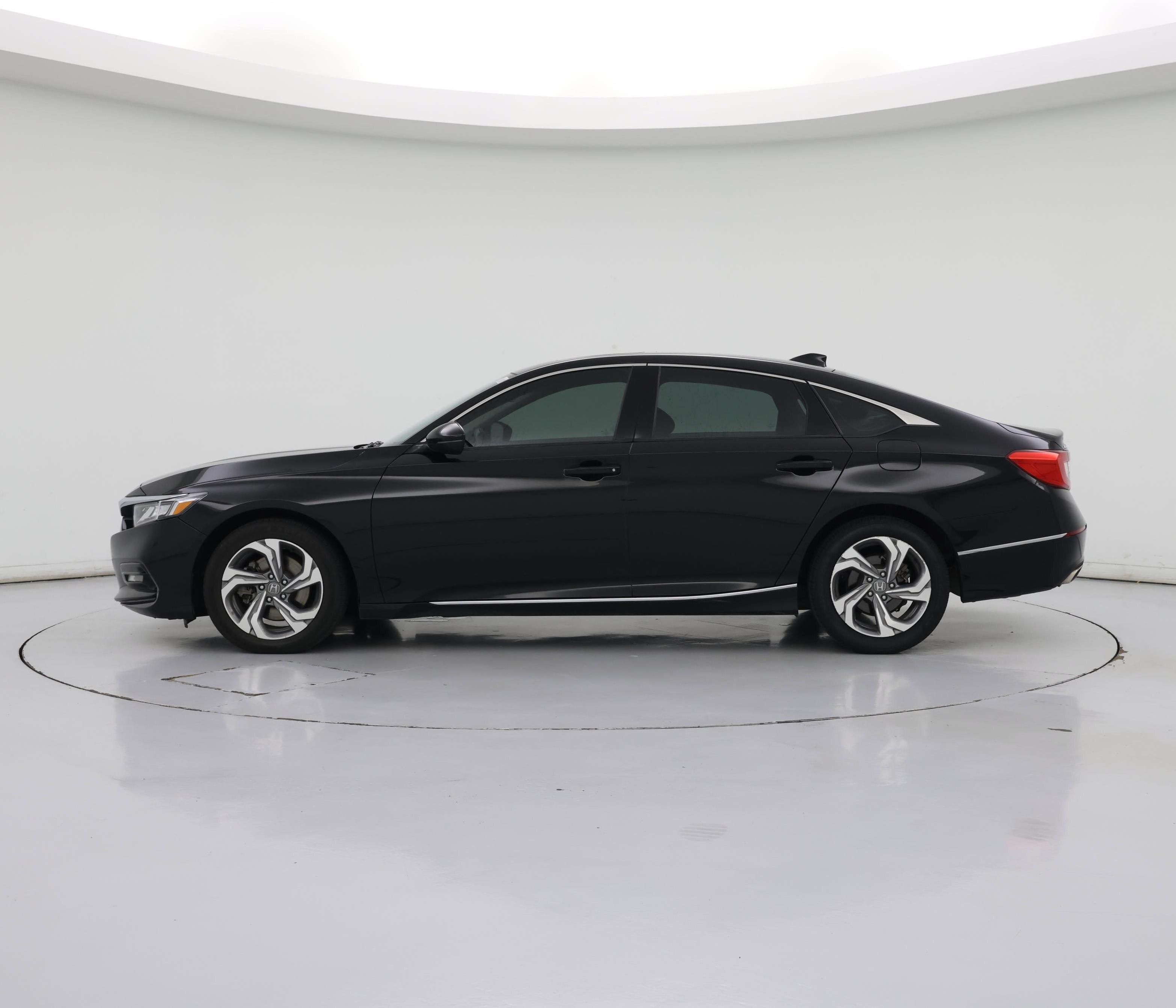Thumbnail: 2019 Honda Accord - 3