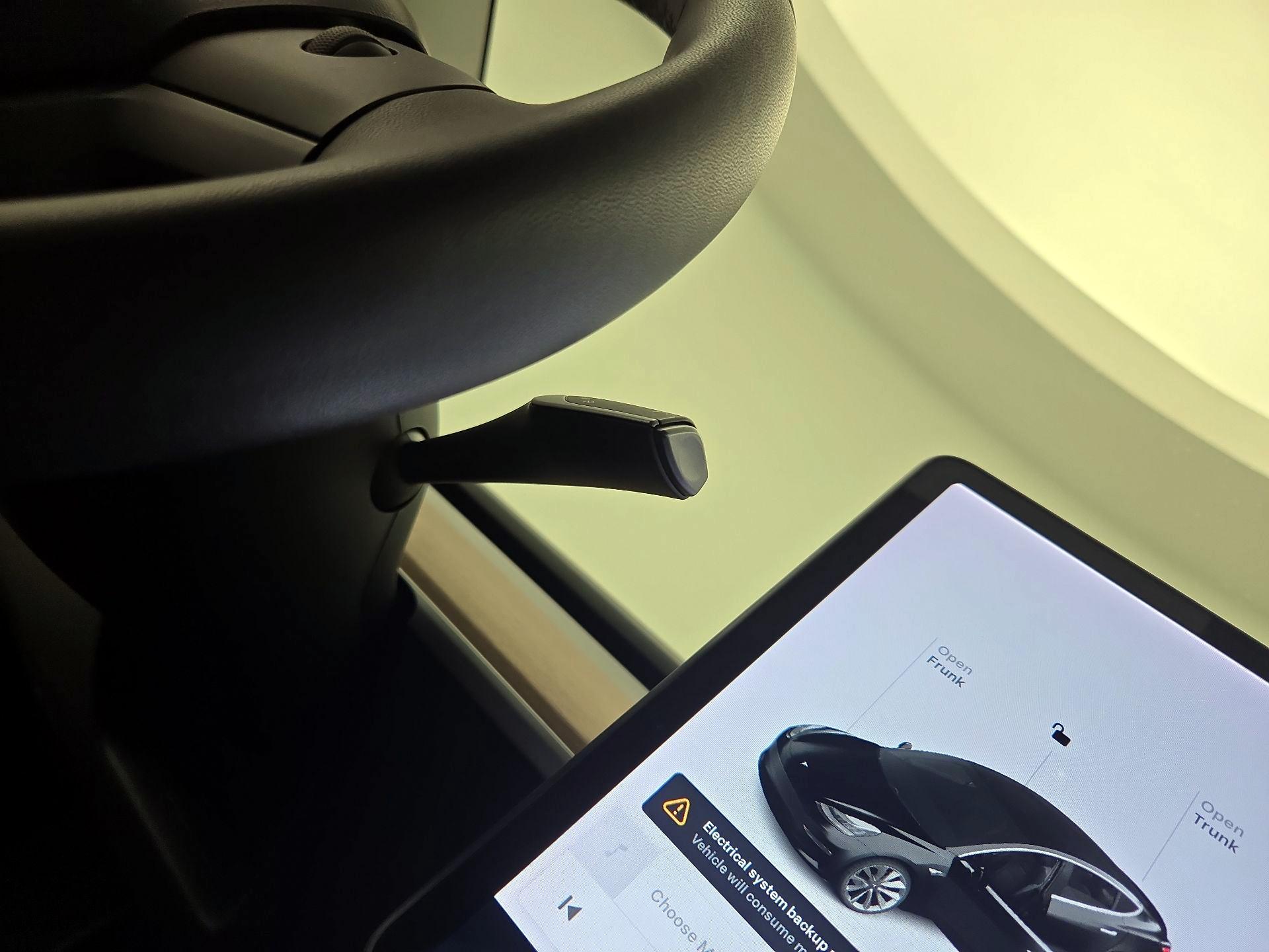 Thumbnail: 2020 Tesla Model 3 - 17