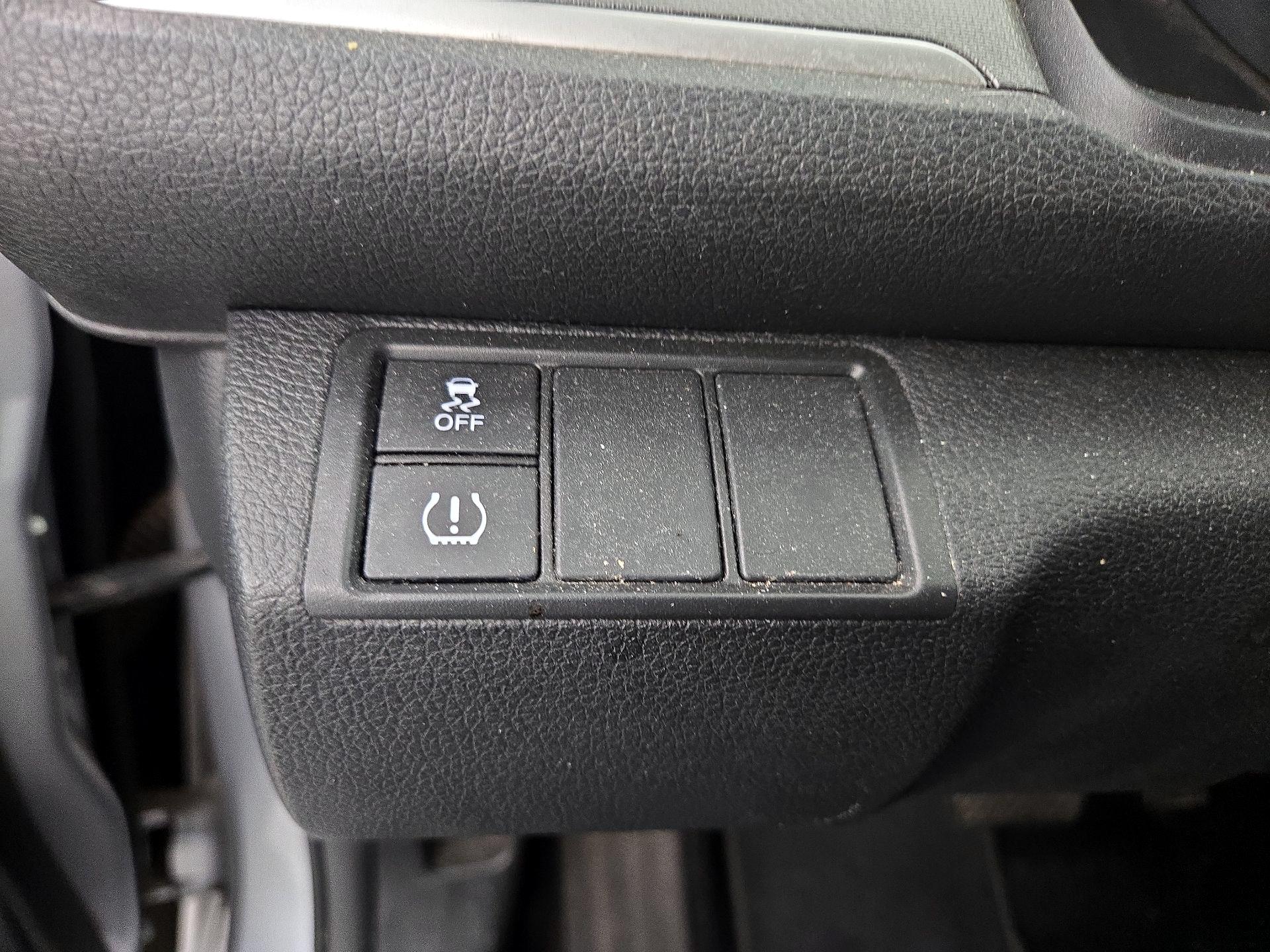 Thumbnail: 2016 Honda Civic - 13