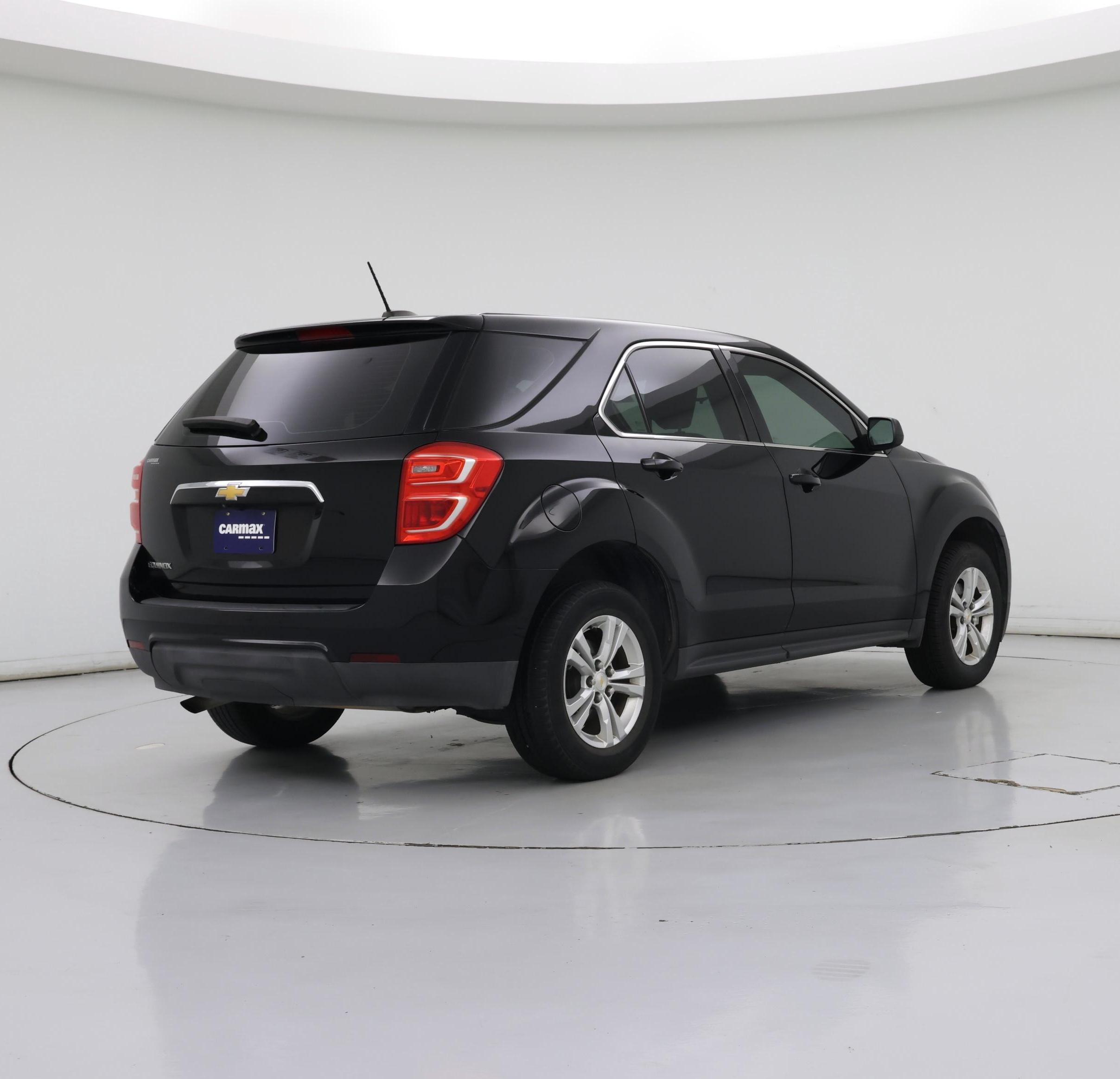 Thumbnail: 2017 Chevrolet Equinox - 8