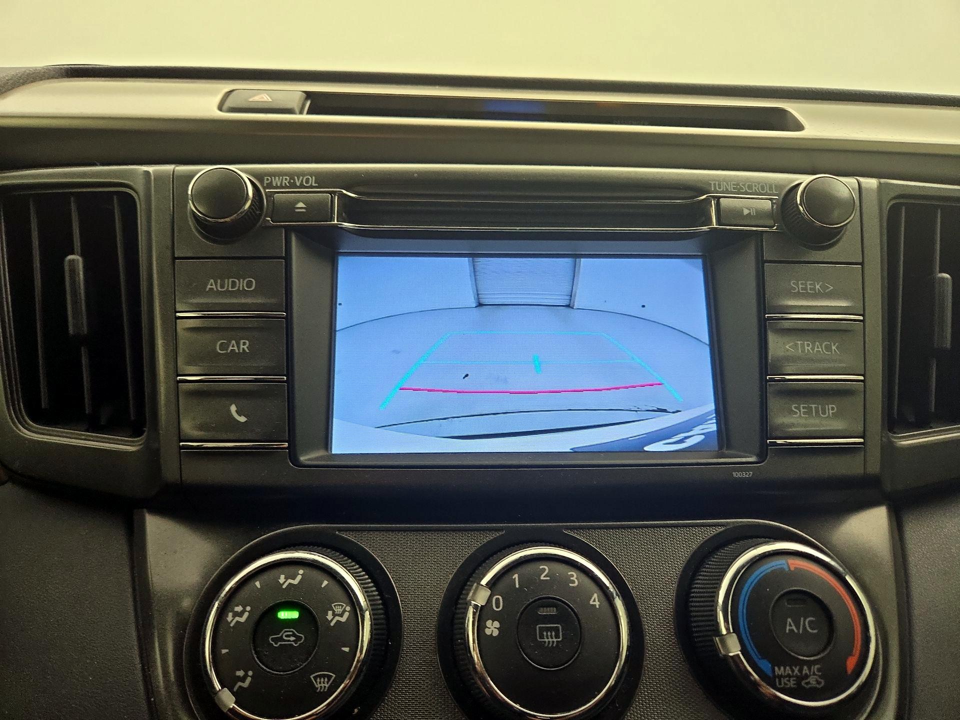 Thumbnail: 2014 Toyota RAV4 - 14