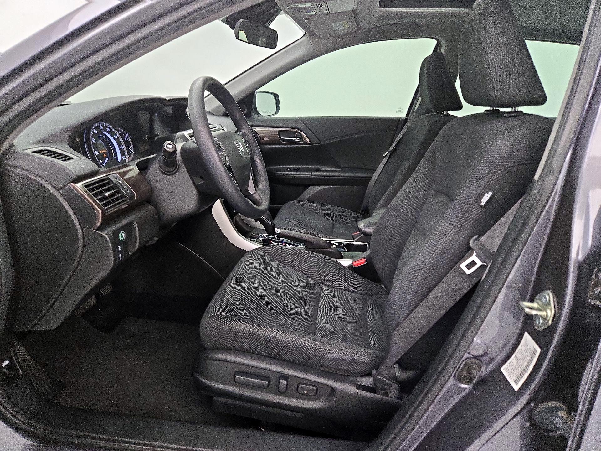 Thumbnail: 2017 Honda Accord - 11