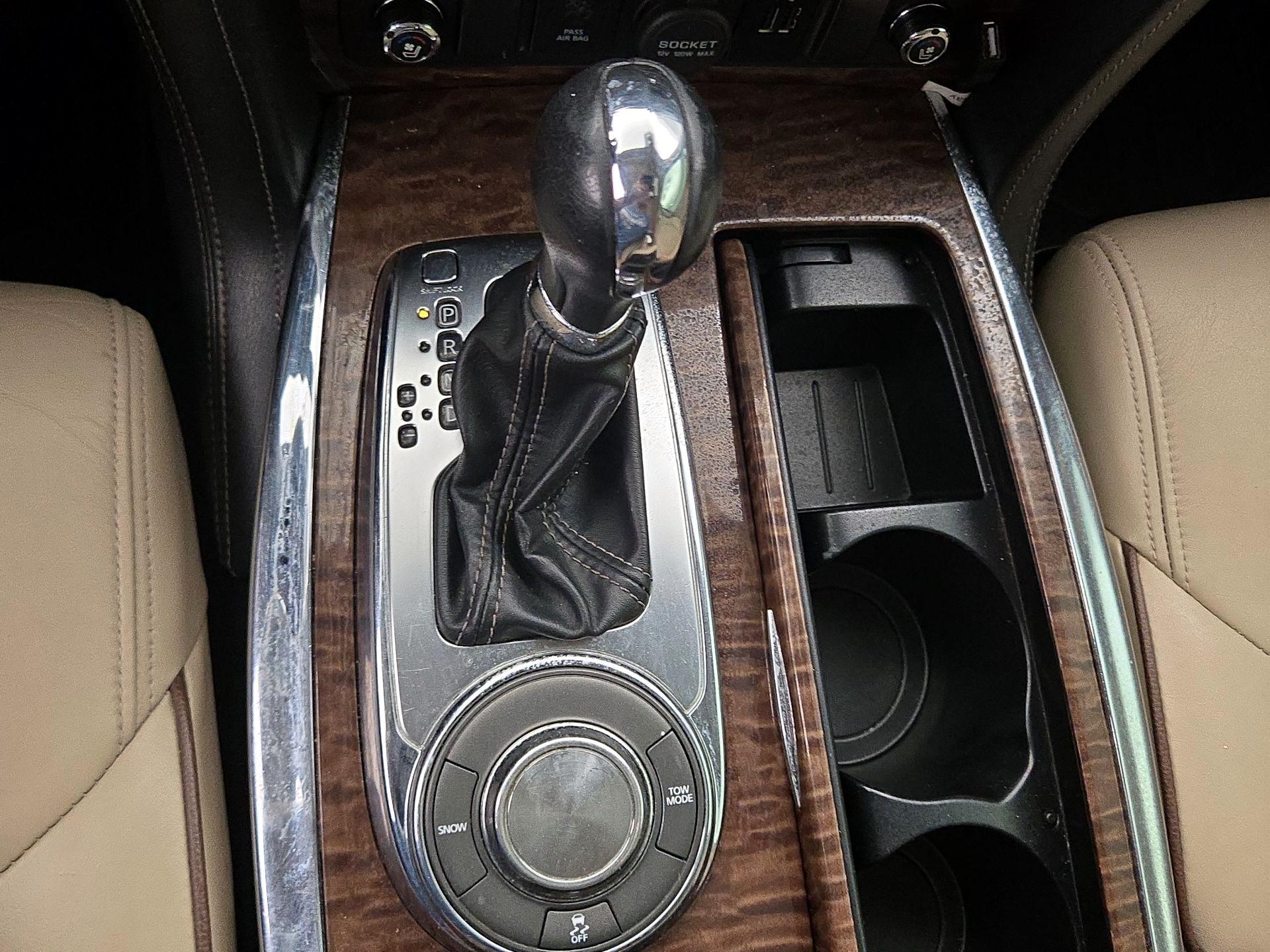 Thumbnail: 2019 Nissan Armada - 18