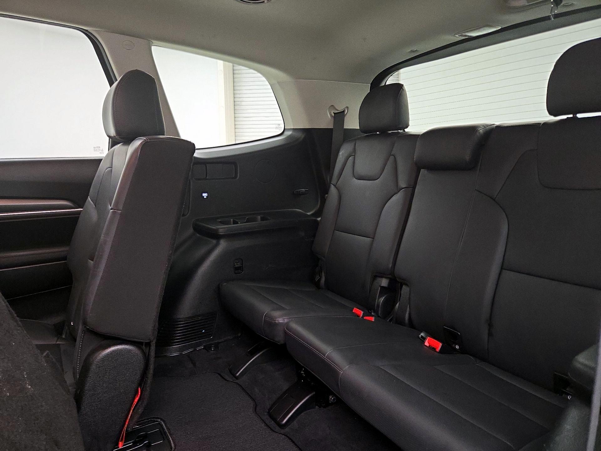 Thumbnail: 2021 Kia Telluride - 20