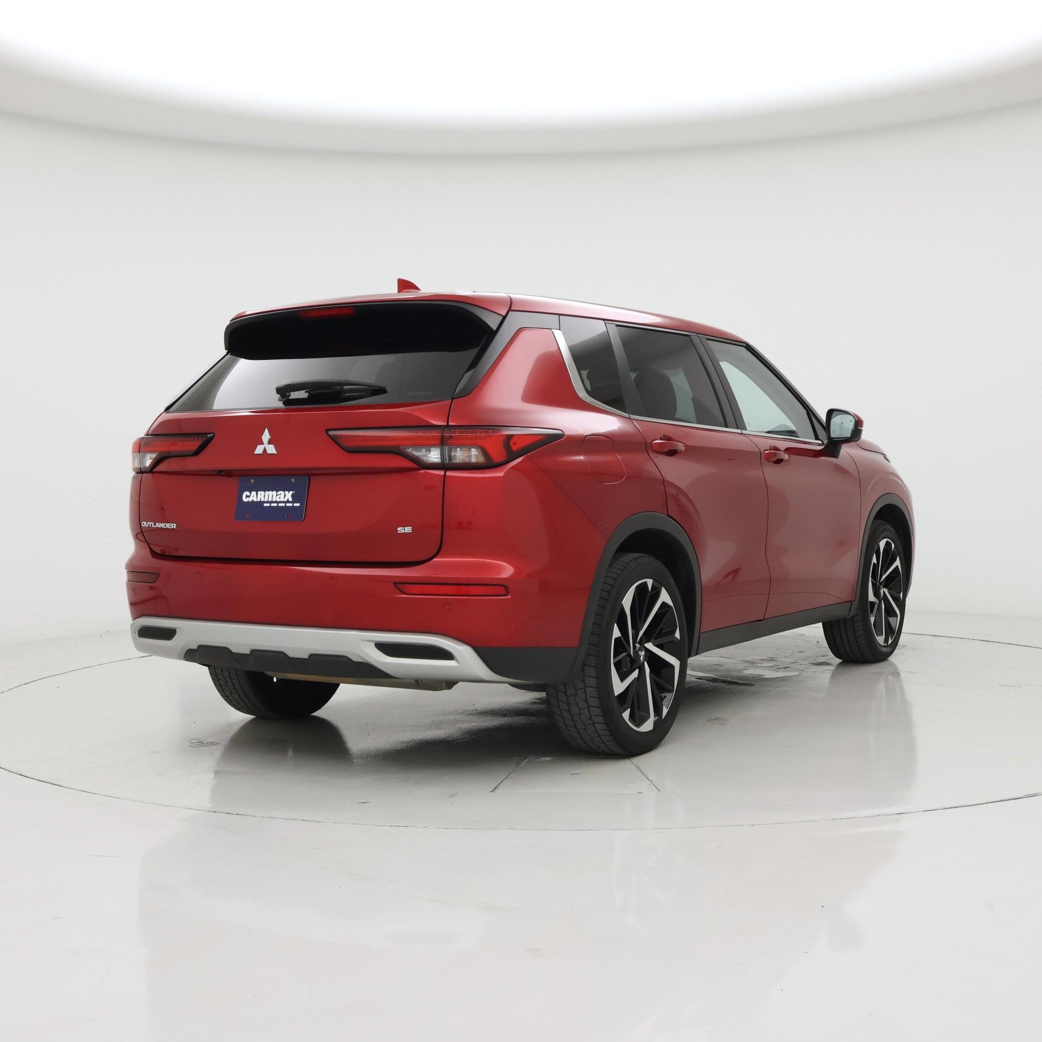 Thumbnail: 2022 Mitsubishi Outlander - 8
