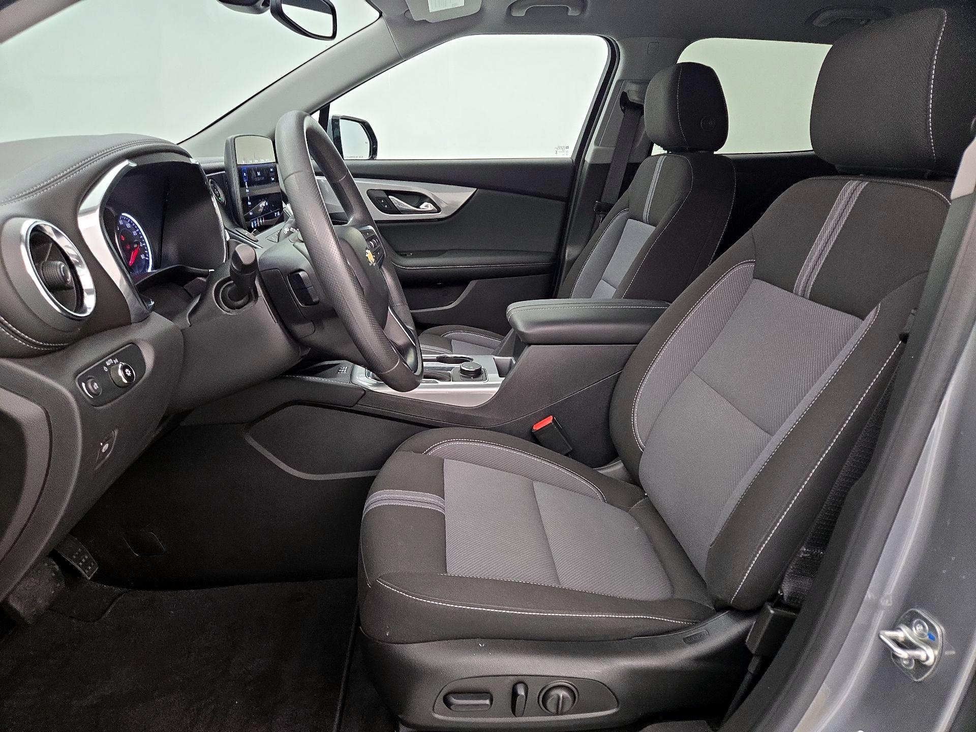 Thumbnail: 2023 Chevrolet Blazer - 11