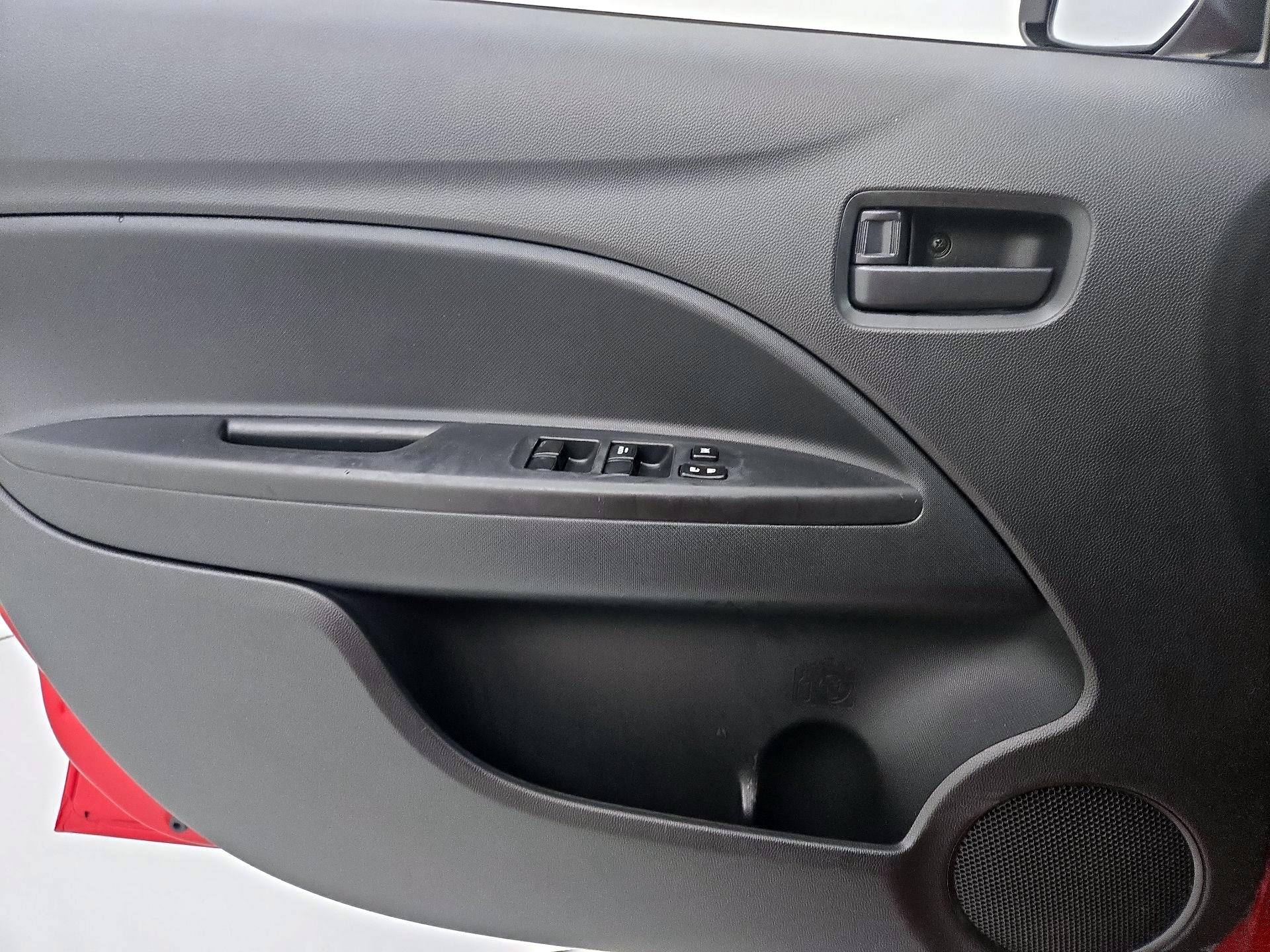 Thumbnail: 2021 Mitsubishi Mirage G4 - 12